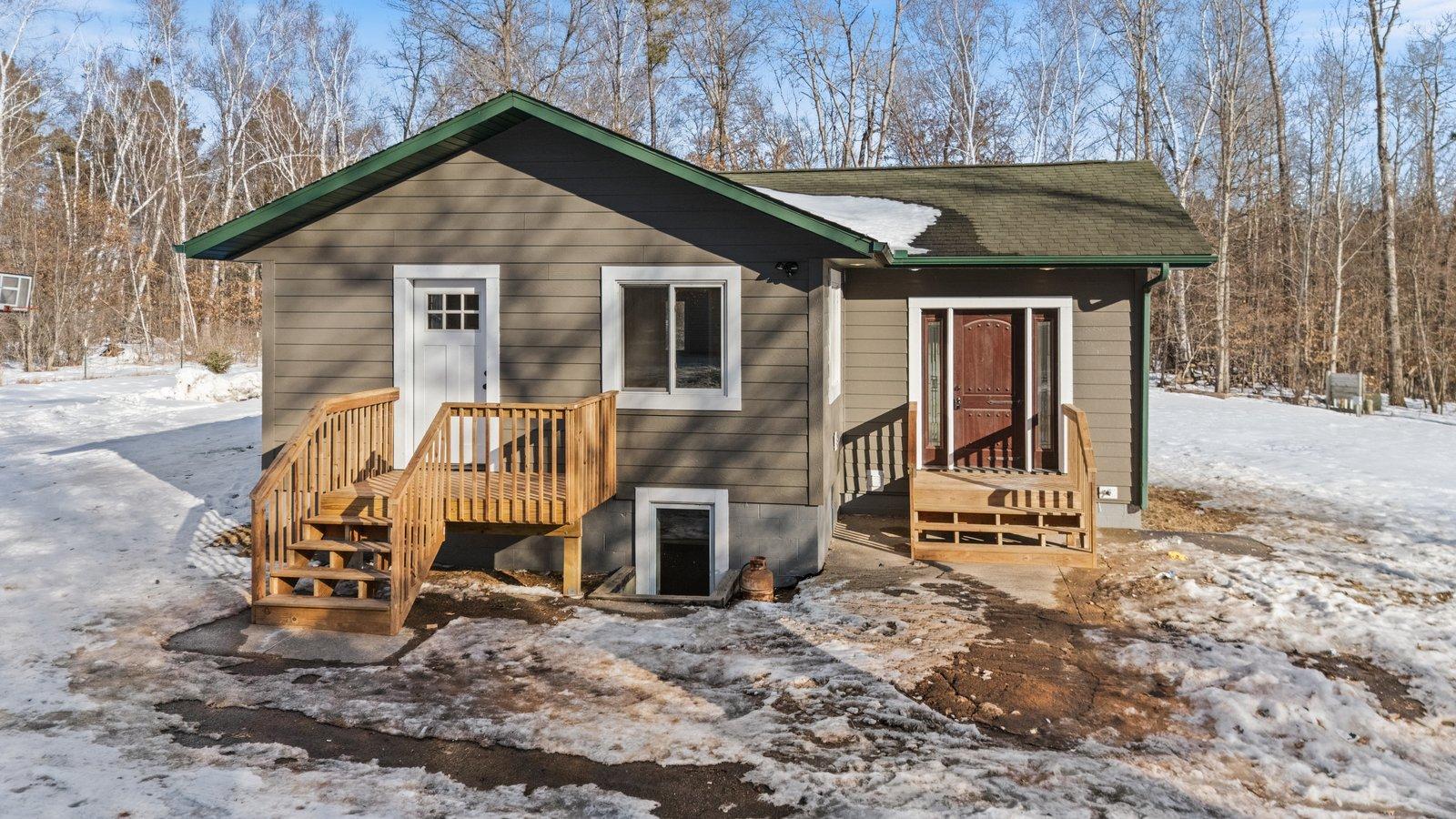 2000 single family home for sale at 10656 Ottawa Trail in Breezy Point, MN — 4 bed, 2 bath