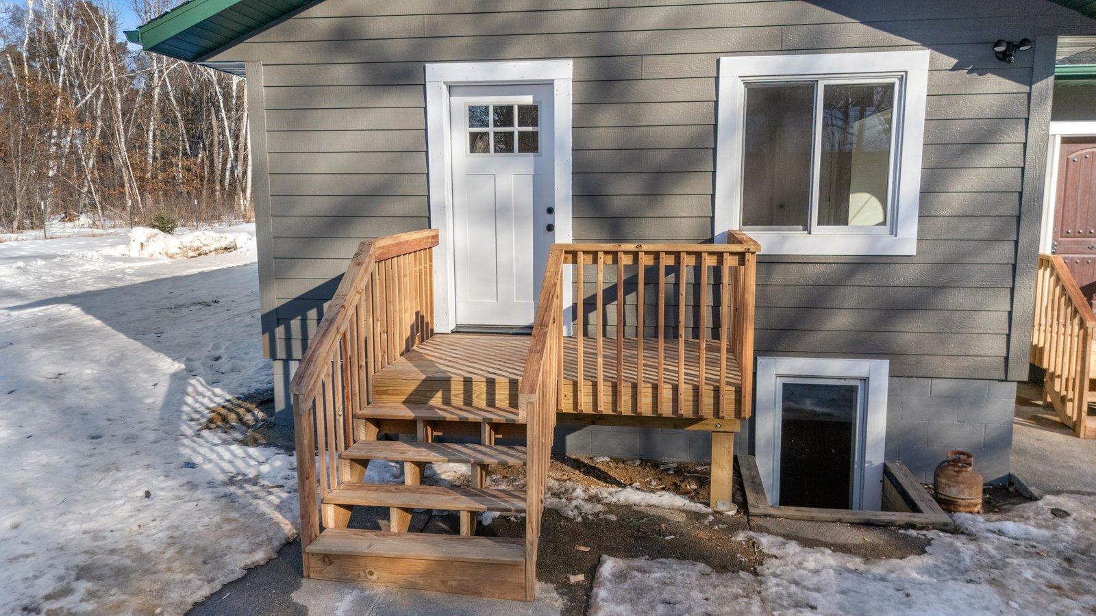2000 single family home for sale at 10656 Ottawa Trail in Breezy Point, MN — 4 bed, 2 bath (photo 2 of 41)