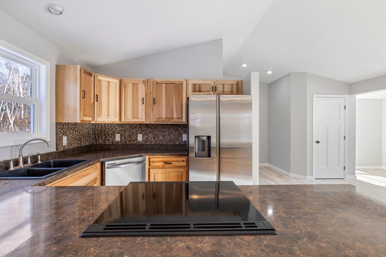 2000 single family home for sale at 10656 Ottawa Trail in Breezy Point, MN — 4 bed, 2 bath (photo 11 of 41)