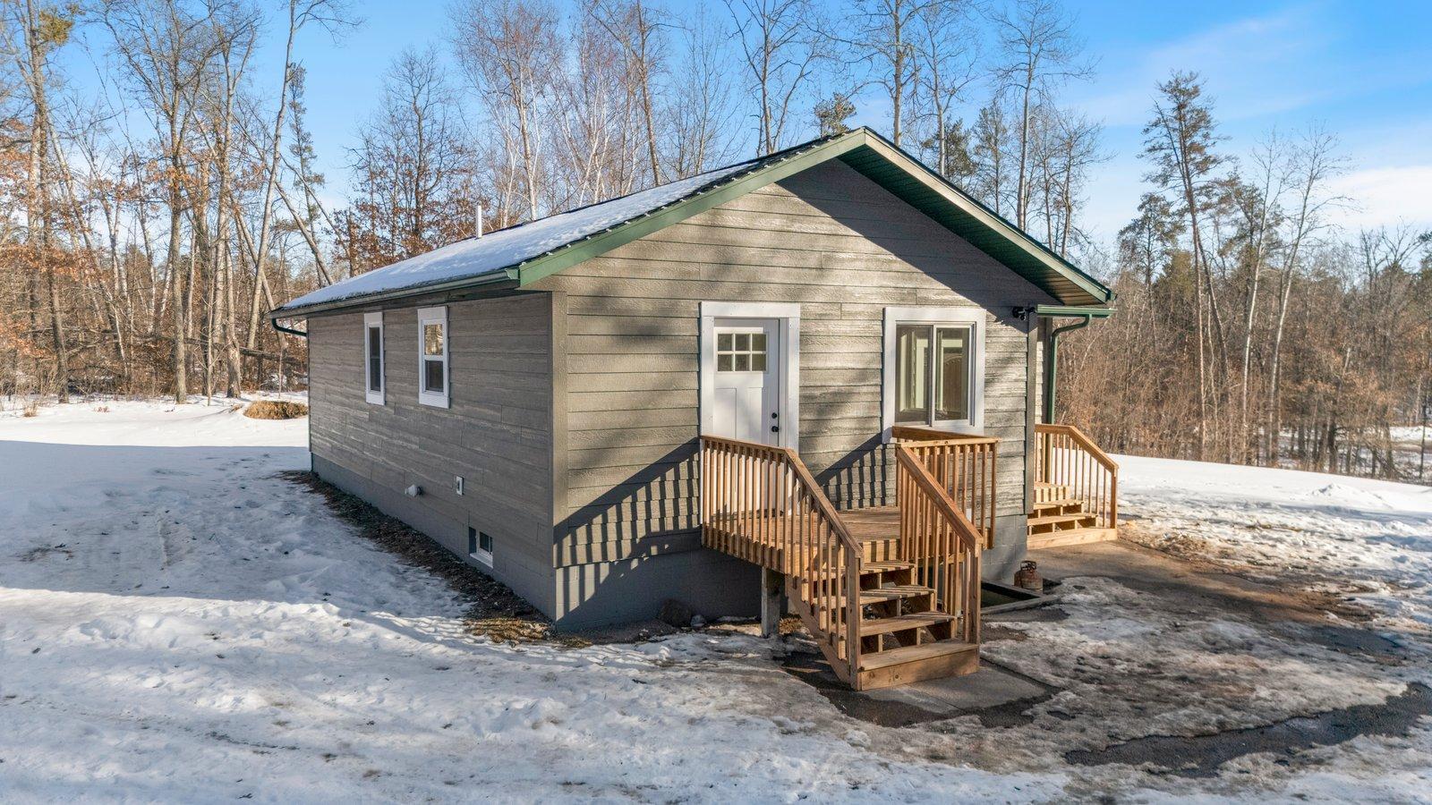 2000 single family home for sale at 10656 Ottawa Trail in Breezy Point, MN — 4 bed, 2 bath (photo 3 of 41)