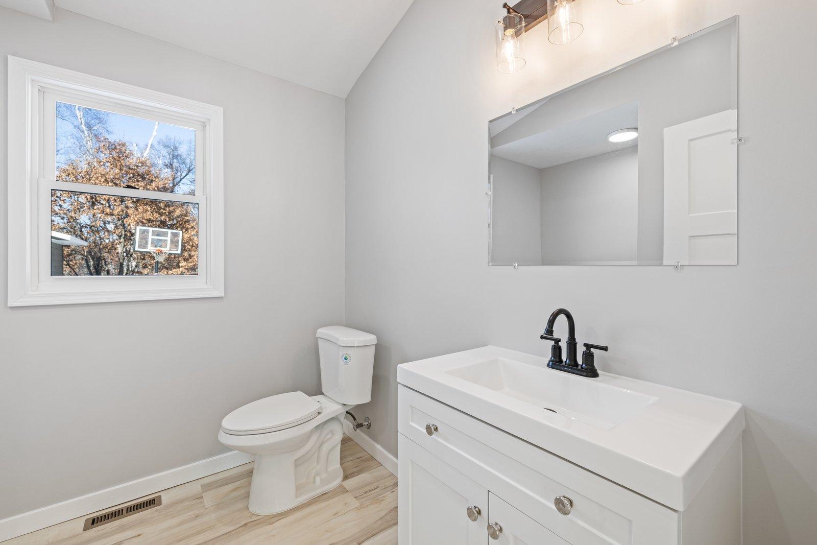 2000 single family home for sale at 10656 Ottawa Trail in Breezy Point, MN — 4 bed, 2 bath (photo 29 of 41)