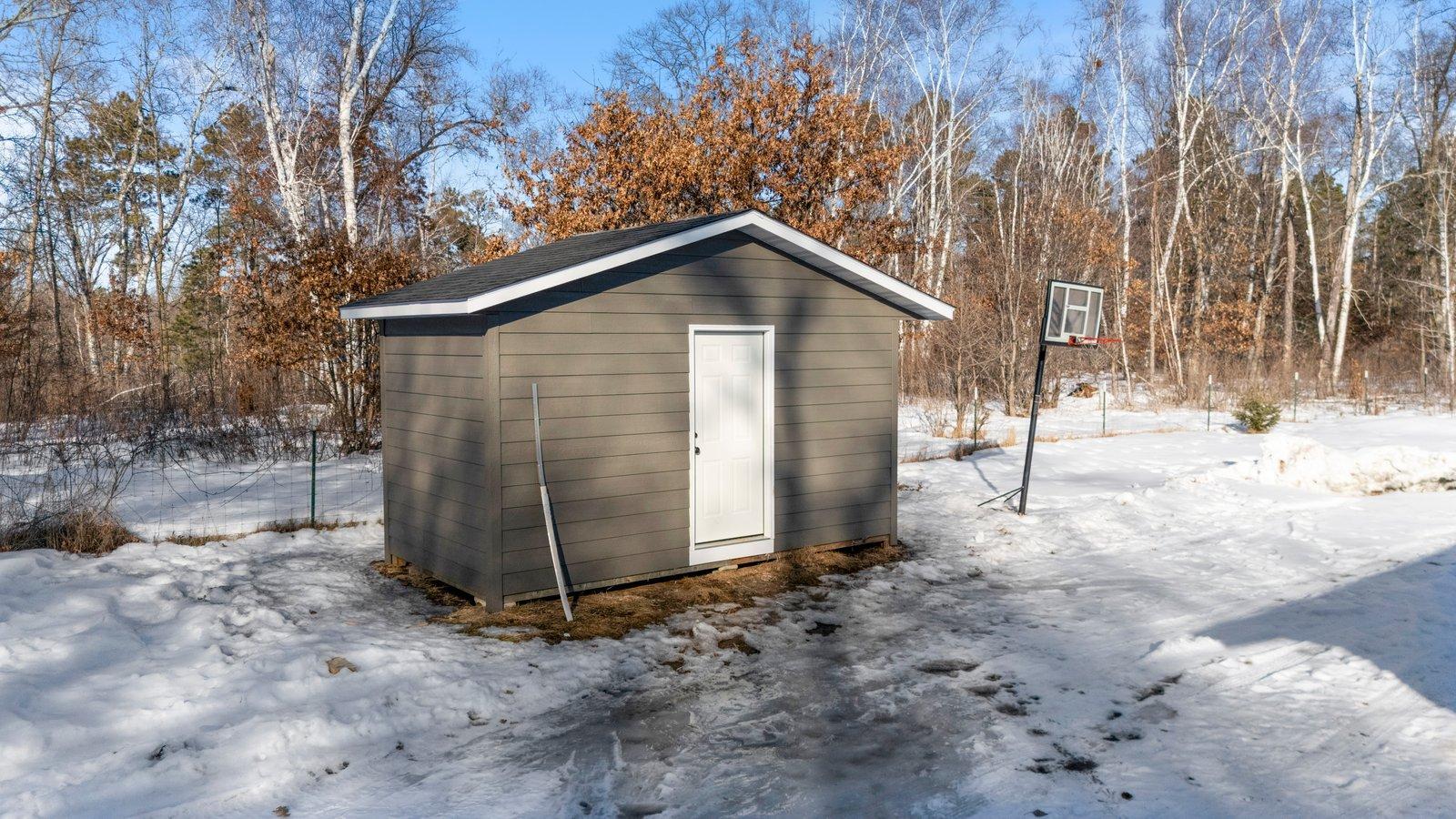2000 single family home for sale at 10656 Ottawa Trail in Breezy Point, MN — 4 bed, 2 bath (photo 4 of 41)