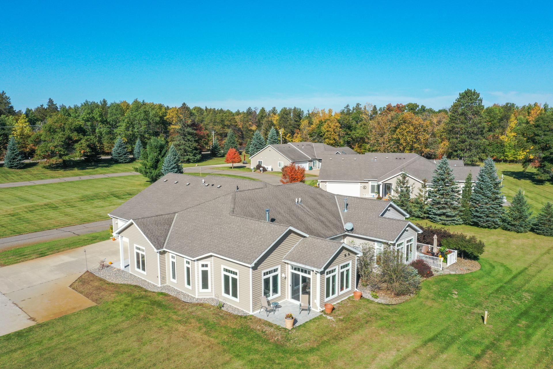 2005 twin home for sale at 12802 Vintage Circle in Staples, MN — 2 bed, 2 bath (photo 4 of 45)