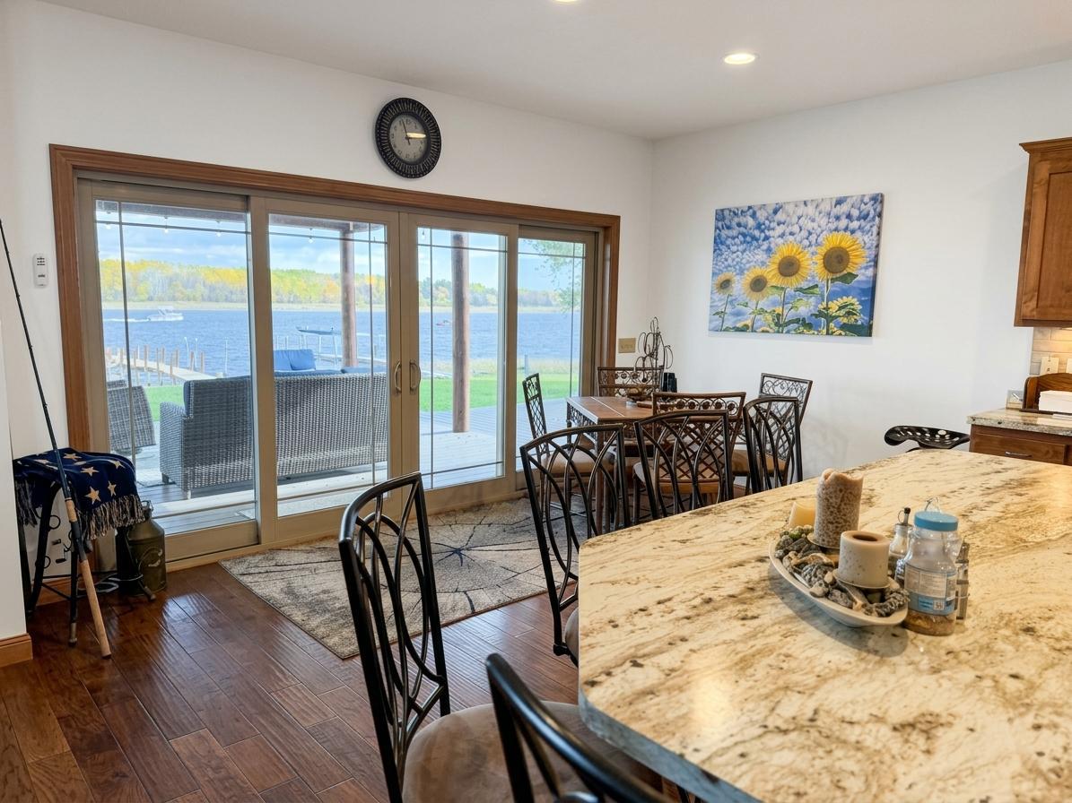 2011 single family home for sale at 1984 Maple Drive NW in Baudette, MN — 4 bed, 4 bath (photo 26 of 61)