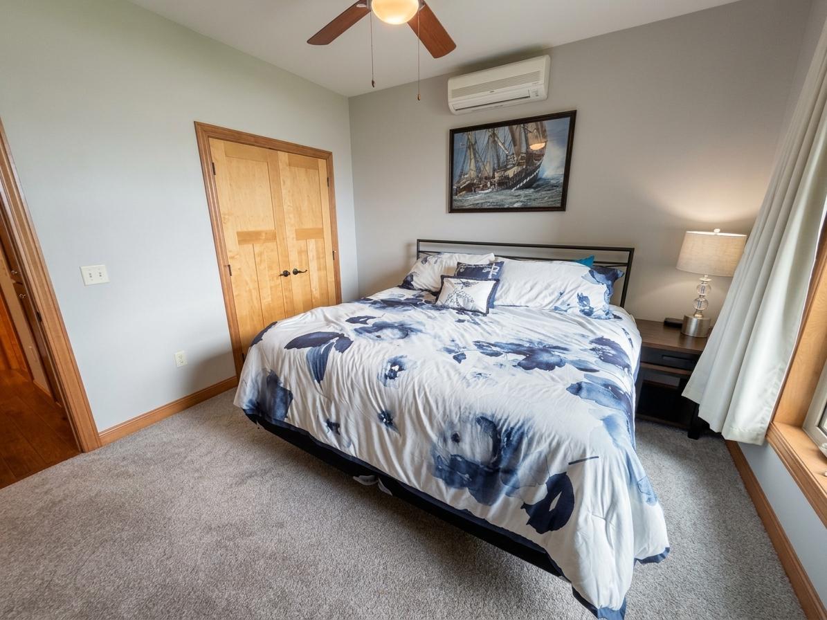 2011 single family home for sale at 1984 Maple Drive NW in Baudette, MN — 4 bed, 4 bath (photo 38 of 61)
