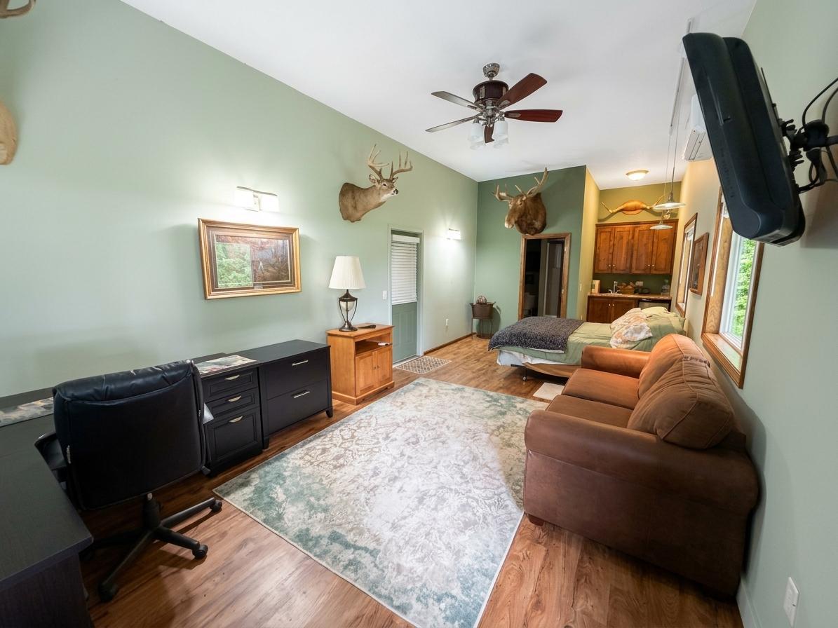 2011 single family home for sale at 1984 Maple Drive NW in Baudette, MN — 4 bed, 4 bath (photo 53 of 61)