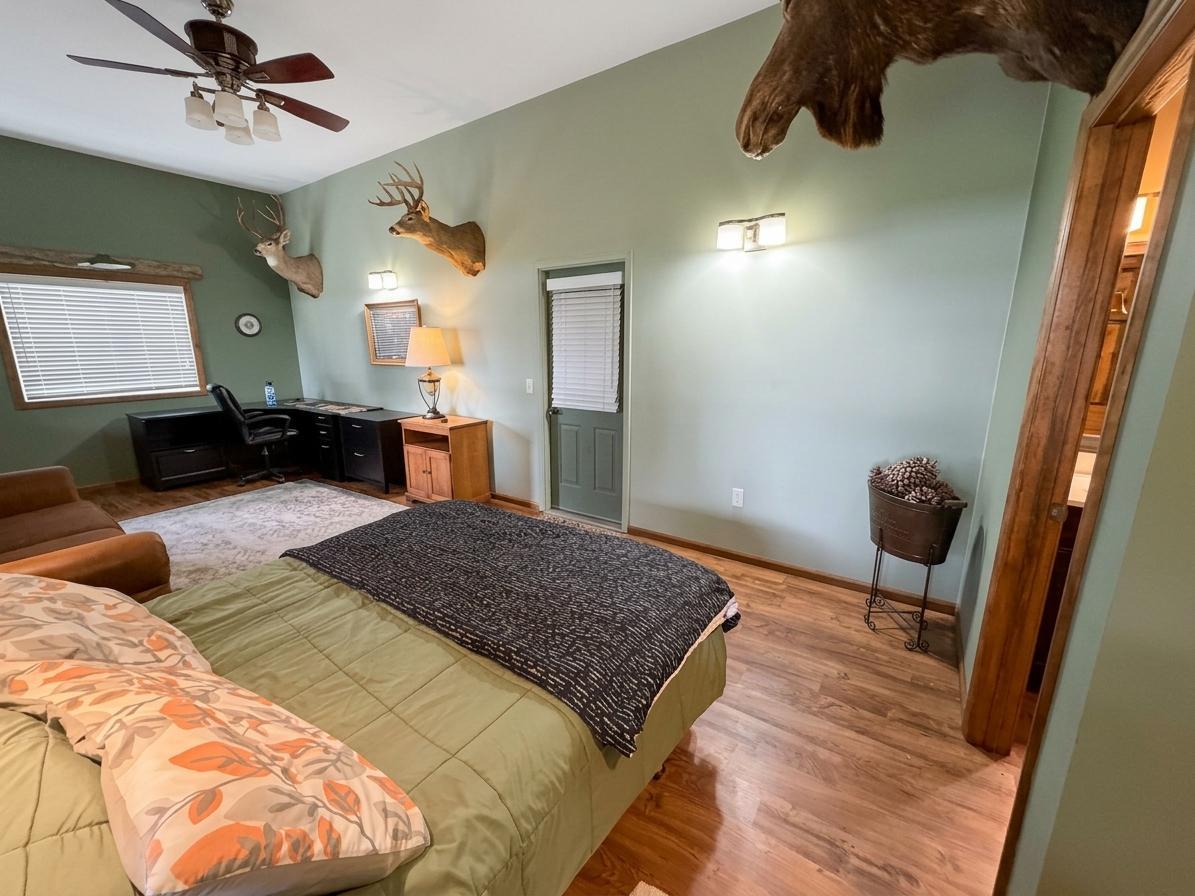 2011 single family home for sale at 1984 Maple Drive NW in Baudette, MN — 4 bed, 4 bath (photo 54 of 61)
