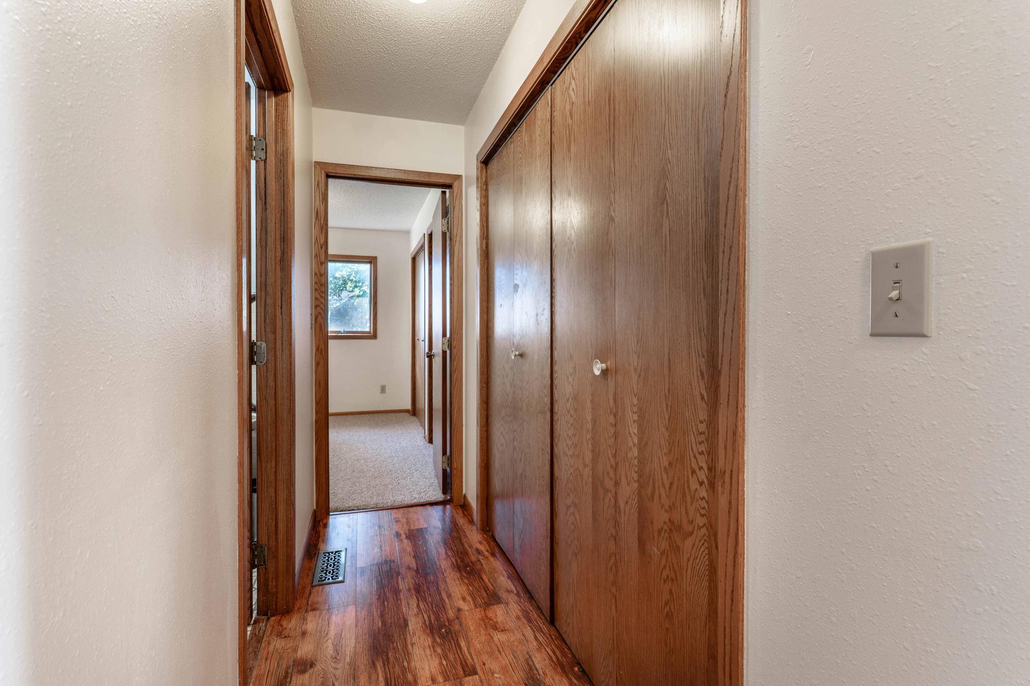 1988 single family home for sale at 38192 N Shore Drive in Battle Lake, MN — 4 bed, 3 bath (photo 29 of 70)