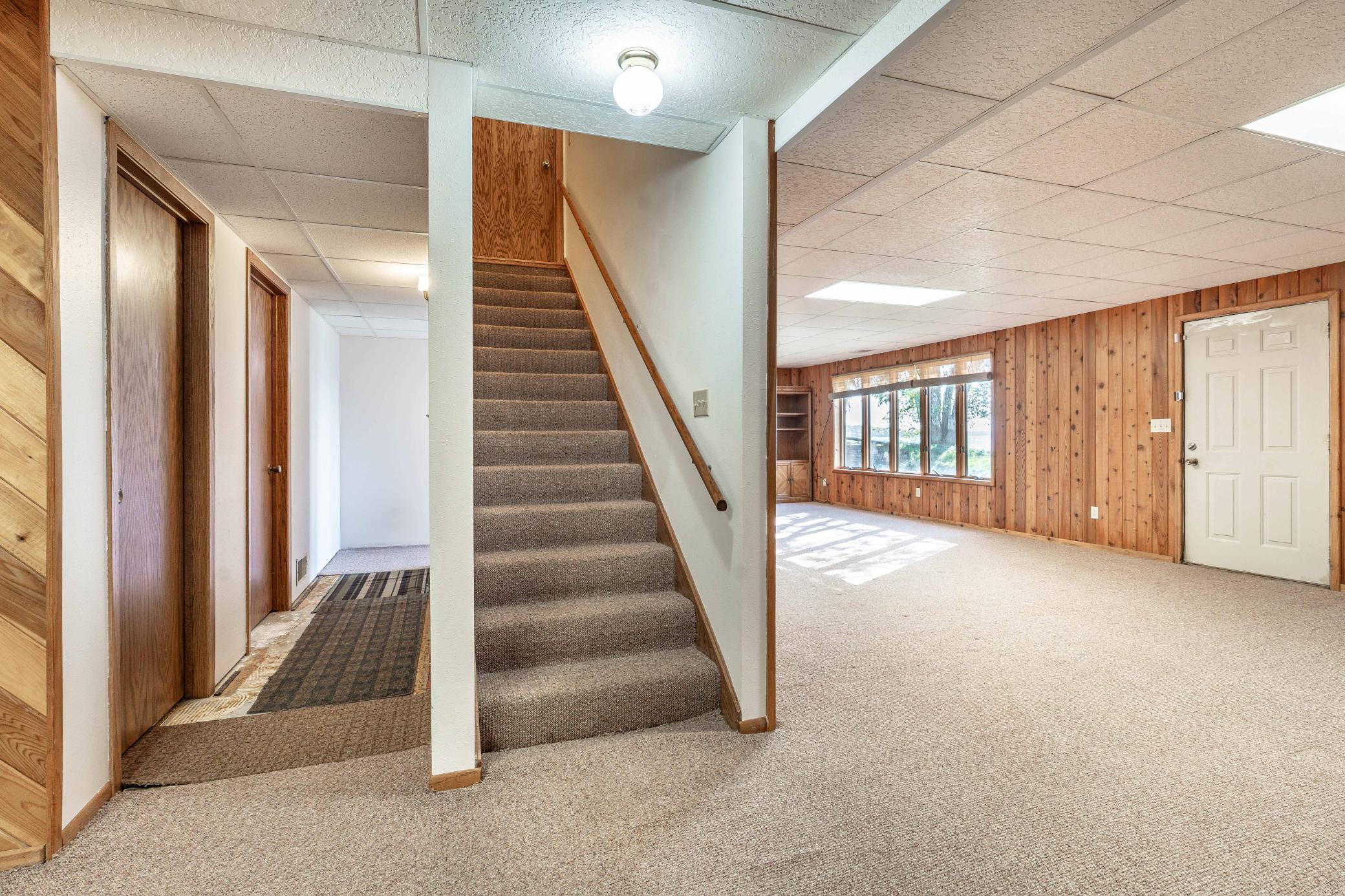 1988 single family home for sale at 38192 N Shore Drive in Battle Lake, MN — 4 bed, 3 bath (photo 35 of 70)
