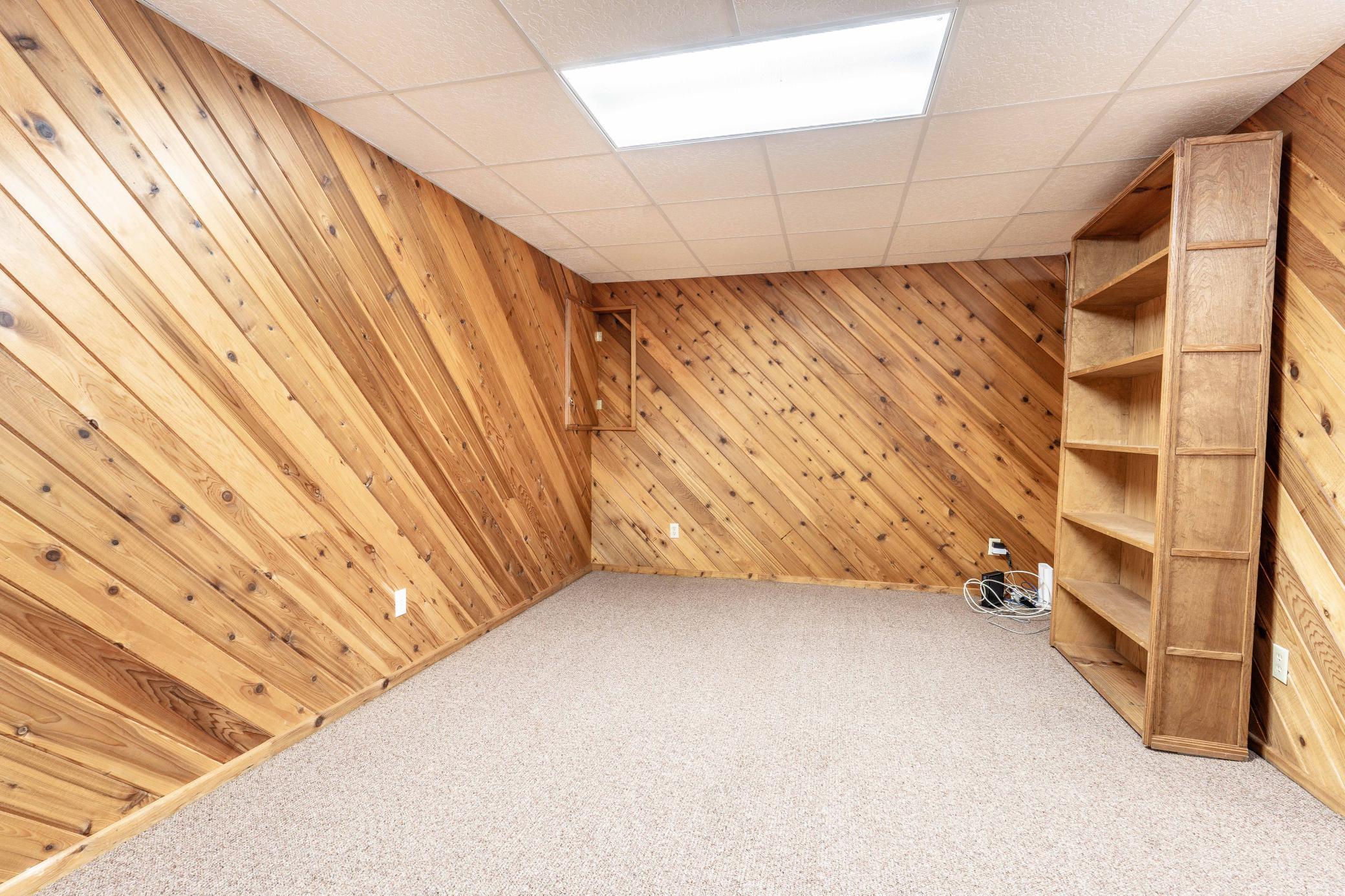 1988 single family home for sale at 38192 N Shore Drive in Battle Lake, MN — 4 bed, 3 bath (photo 37 of 70)