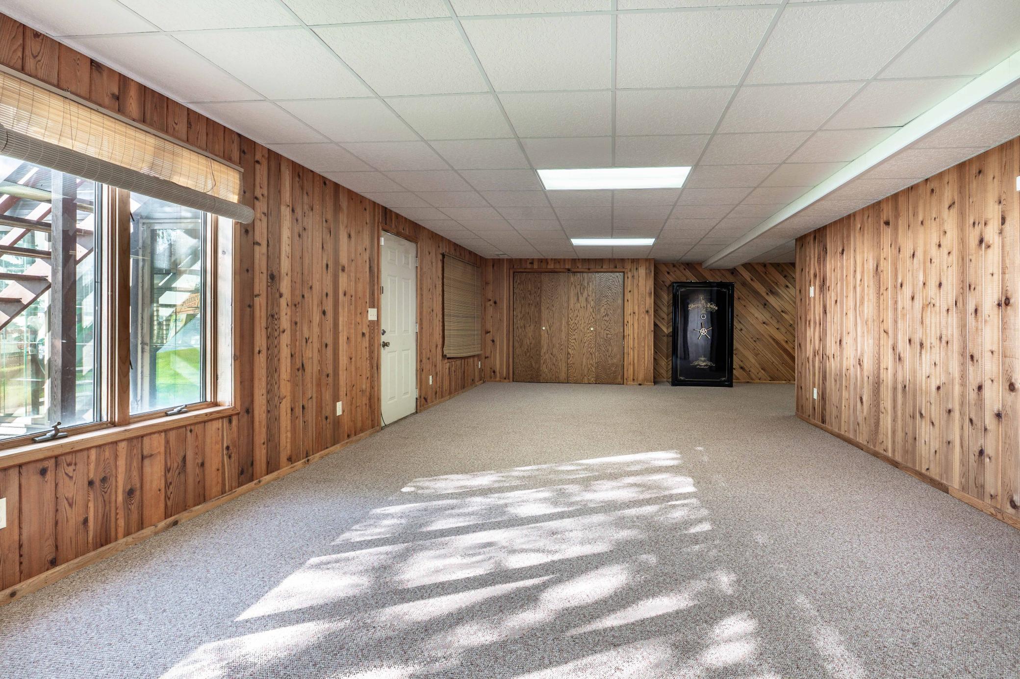 1988 single family home for sale at 38192 N Shore Drive in Battle Lake, MN — 4 bed, 3 bath (photo 41 of 70)