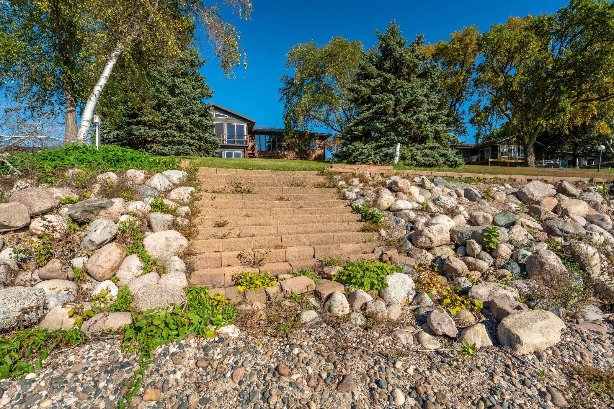 1988 single family home for sale at 38192 N Shore Drive in Battle Lake, MN — 4 bed, 3 bath (photo 51 of 70)