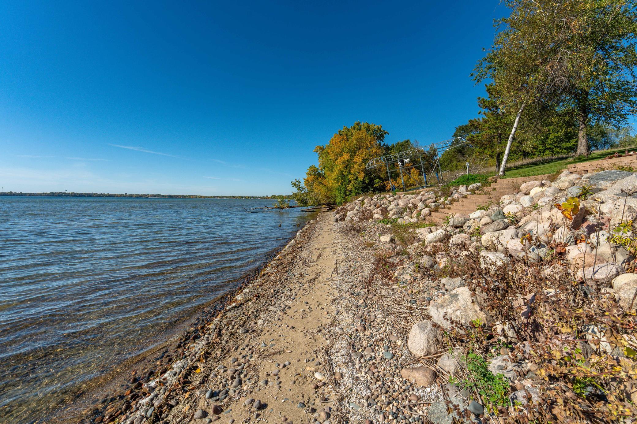 1988 single family home for sale at 38192 N Shore Drive in Battle Lake, MN — 4 bed, 3 bath (photo 55 of 70)