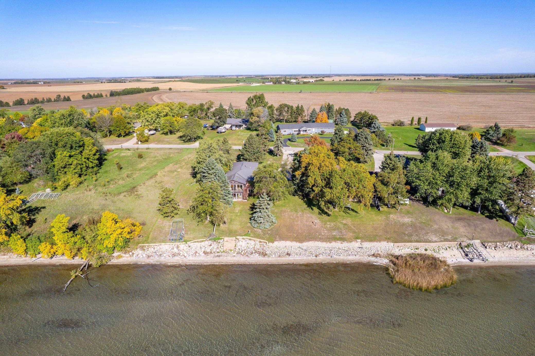 1988 single family home for sale at 38192 N Shore Drive in Battle Lake, MN — 4 bed, 3 bath (photo 64 of 70)