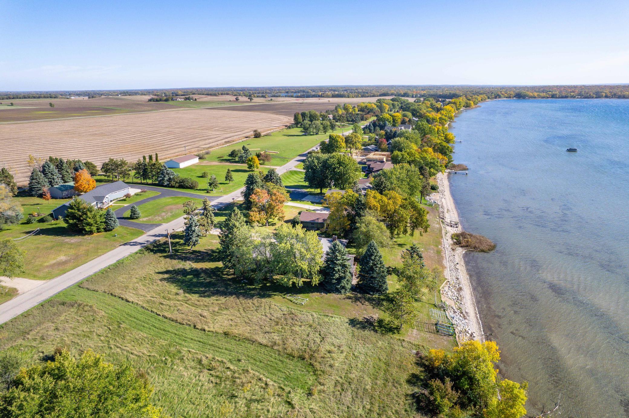 1988 single family home for sale at 38192 N Shore Drive in Battle Lake, MN — 4 bed, 3 bath (photo 66 of 70)