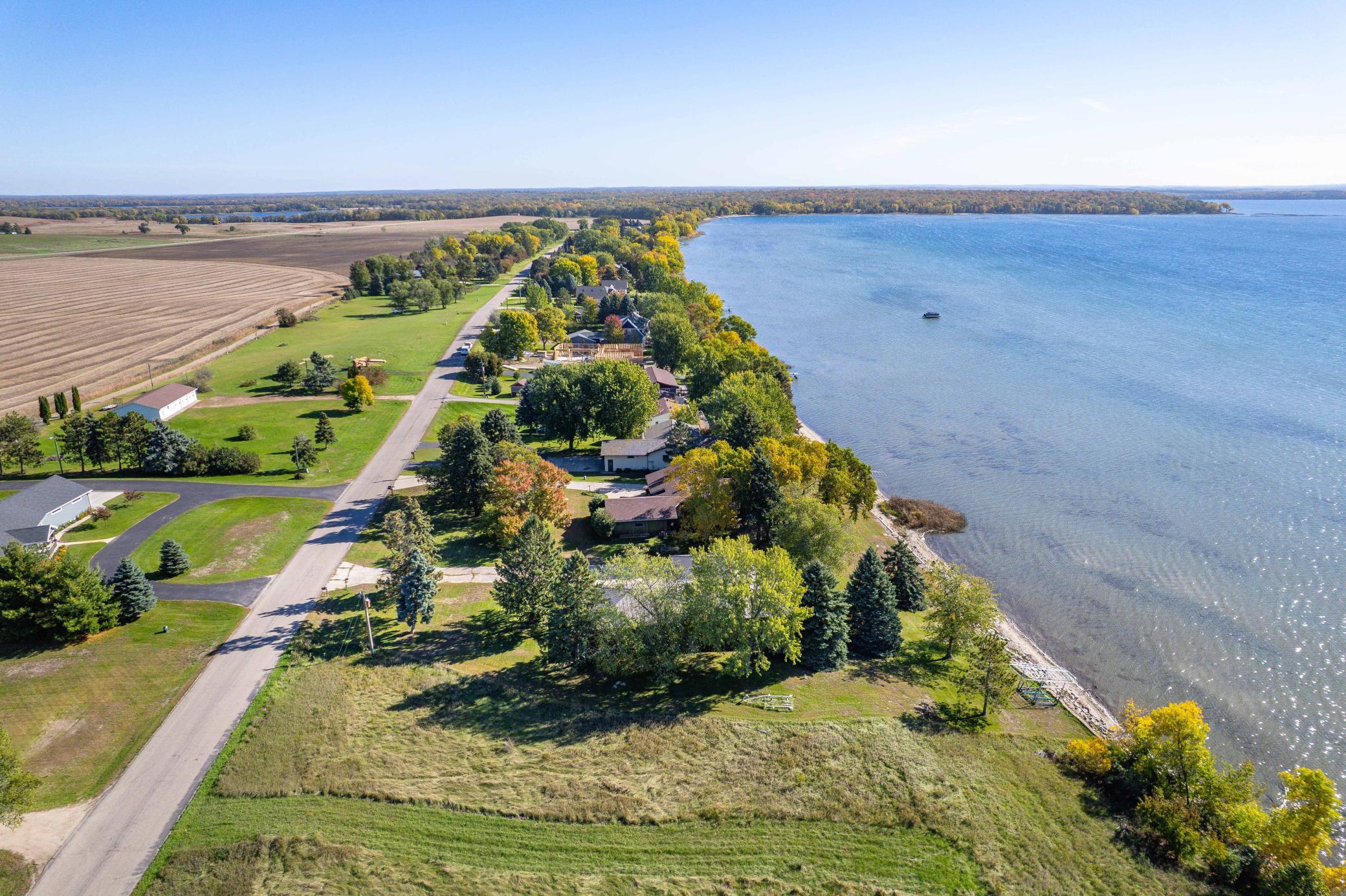 1988 single family home for sale at 38192 N Shore Drive in Battle Lake, MN — 4 bed, 3 bath (photo 67 of 70)