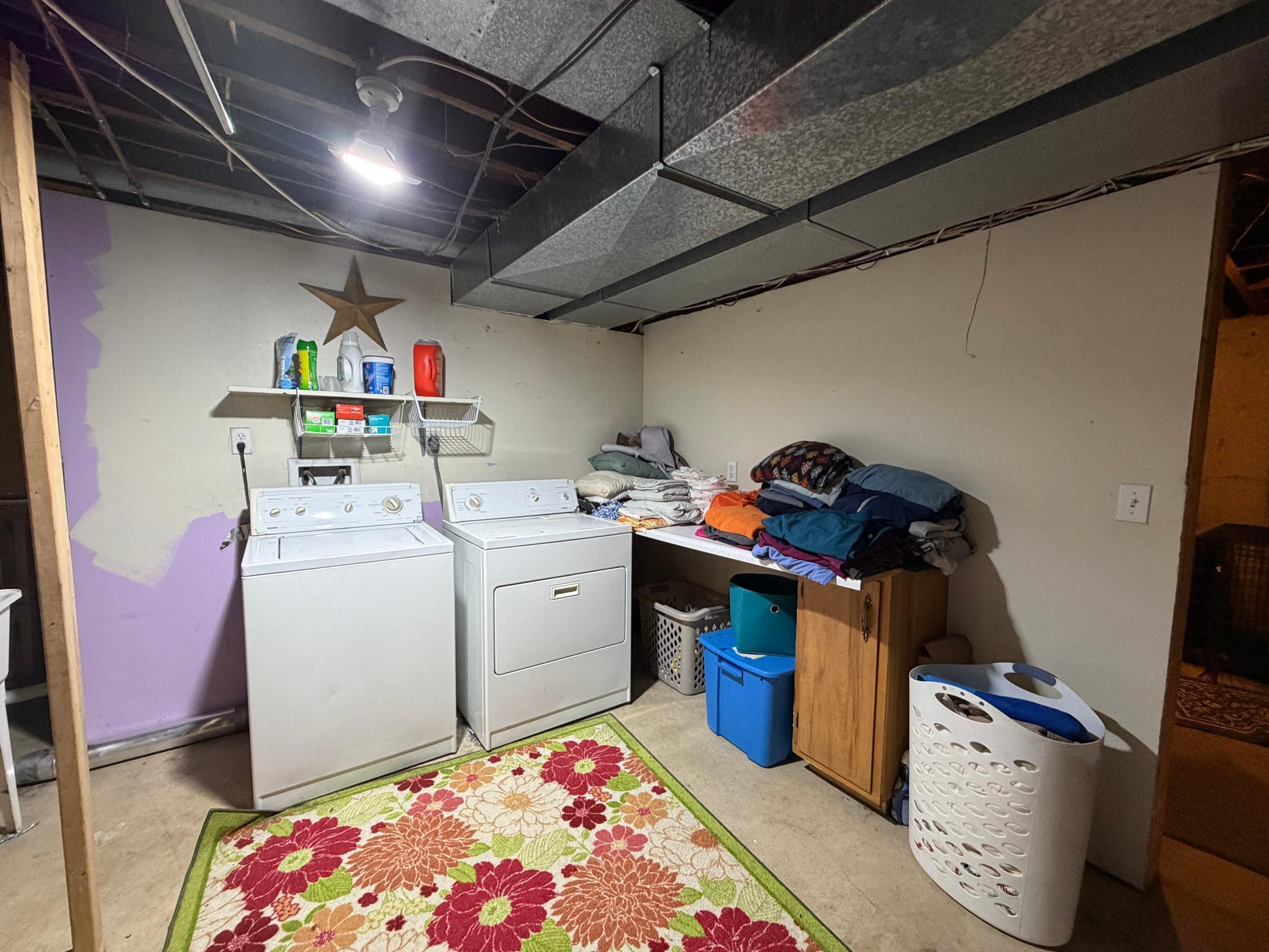 1920 single family home for sale at 301 12TH Avenue E in Lisbon, ND — 3 bed, 2 bath (photo 24 of 39)