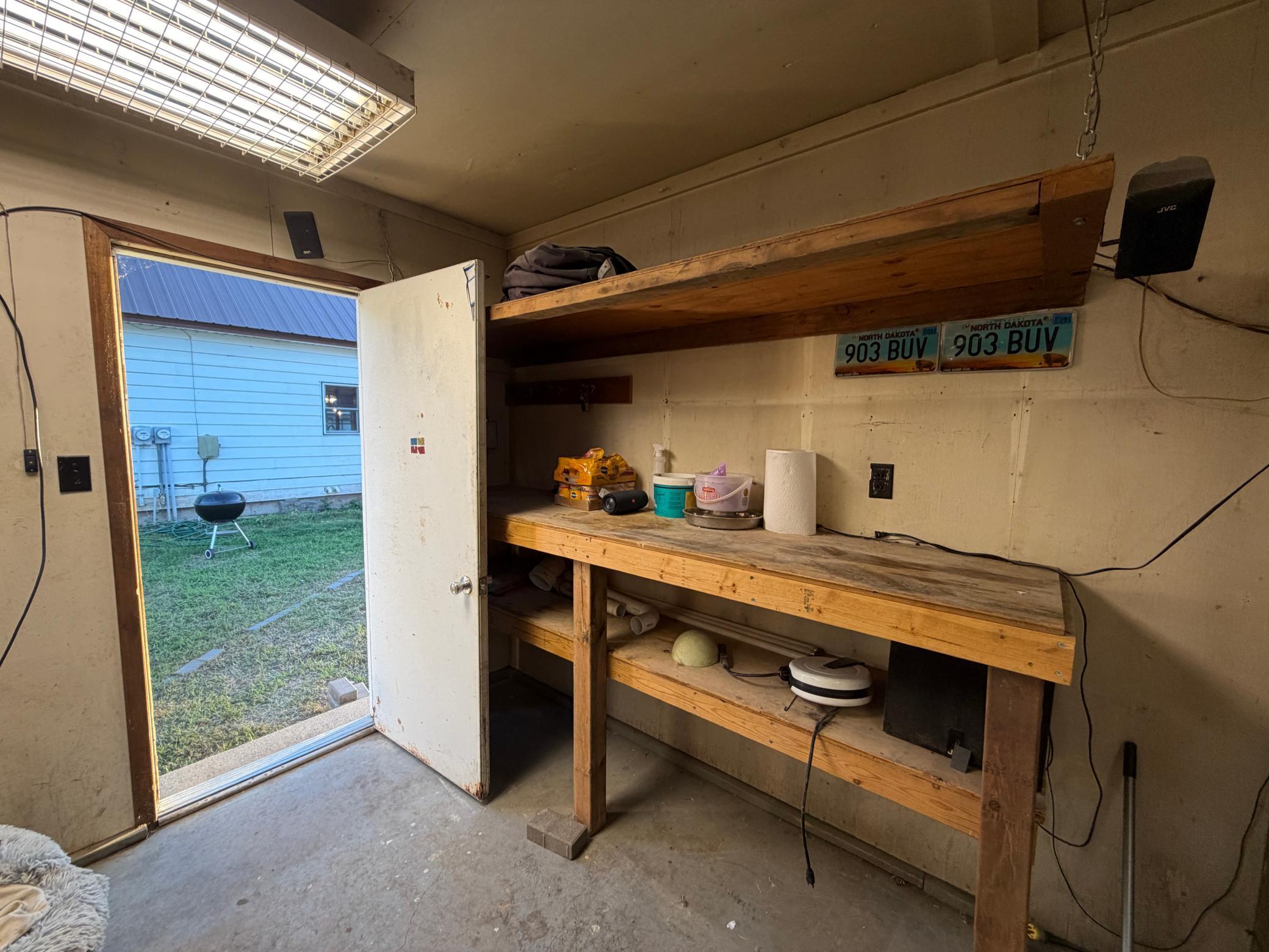 1920 single family home for sale at 301 12TH Avenue E in Lisbon, ND — 3 bed, 2 bath (photo 34 of 39)