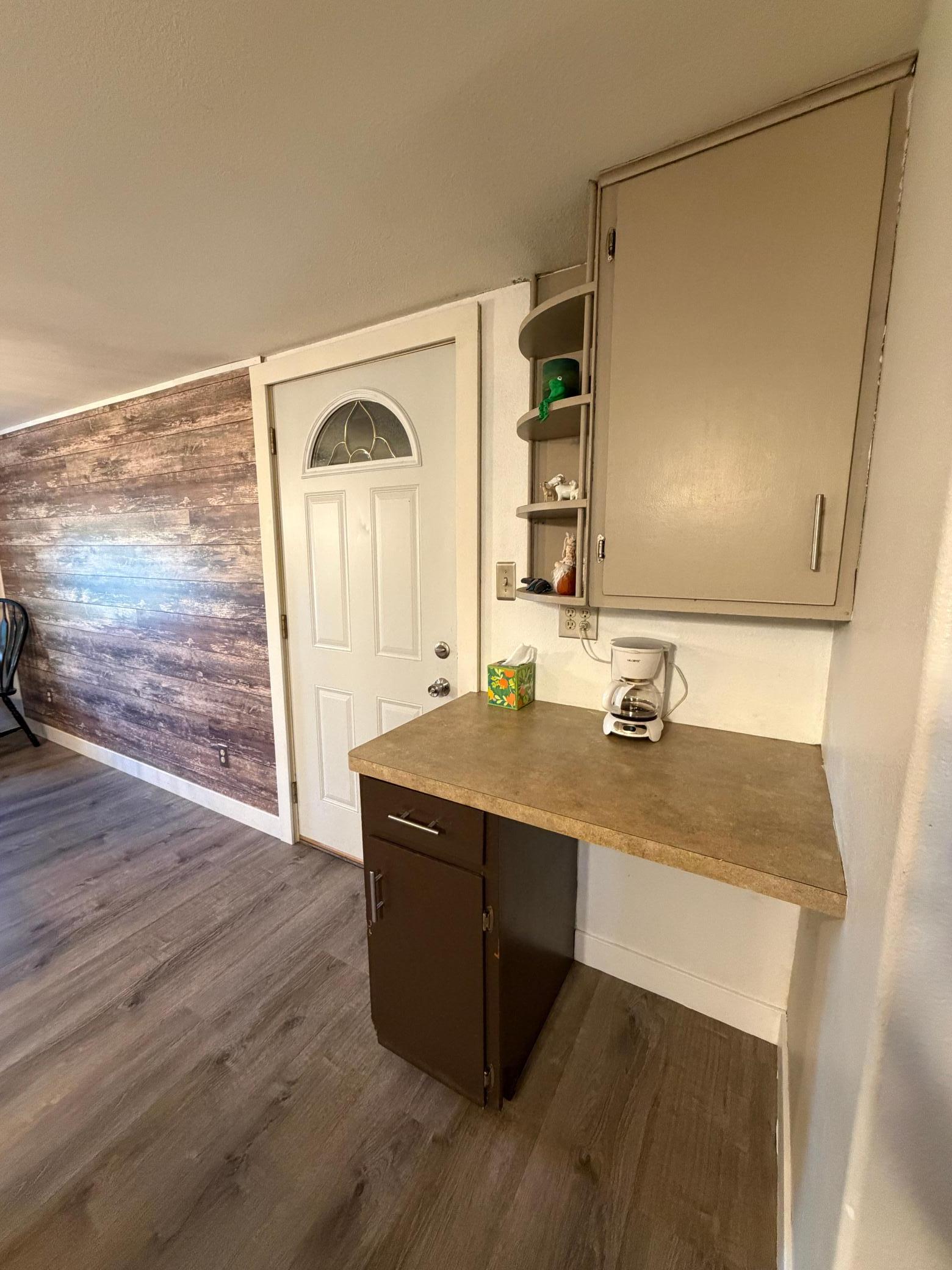 1920 single family home for sale at 301 12TH Avenue E in Lisbon, ND — 3 bed, 2 bath (photo 9 of 39)
