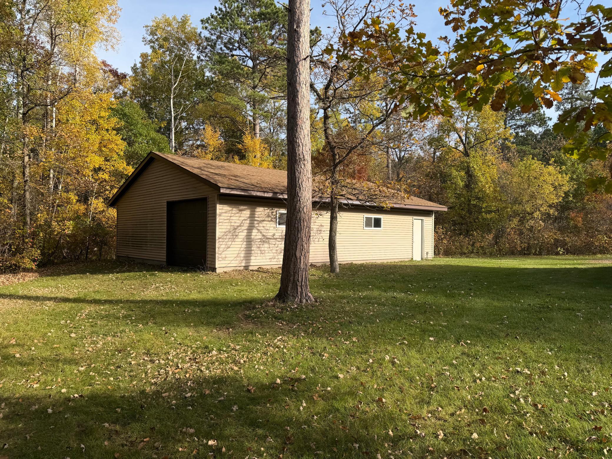 2000 single family home for sale at 3176 Ellis Road in Jenkins, MN — 3 bed, 2 bath (photo 7 of 12)