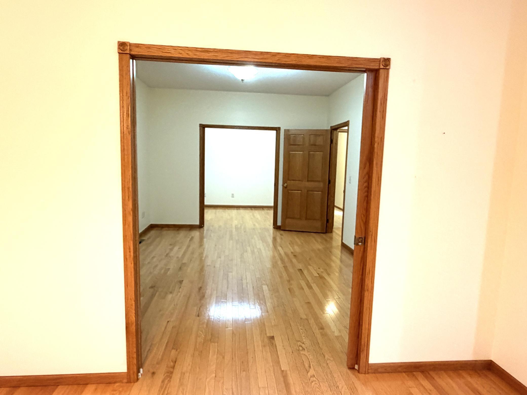 2006 single family home for sale at 386 Lake Avenue NE in Clearbrook, MN — 2 bed, 2 bath (photo 15 of 56)