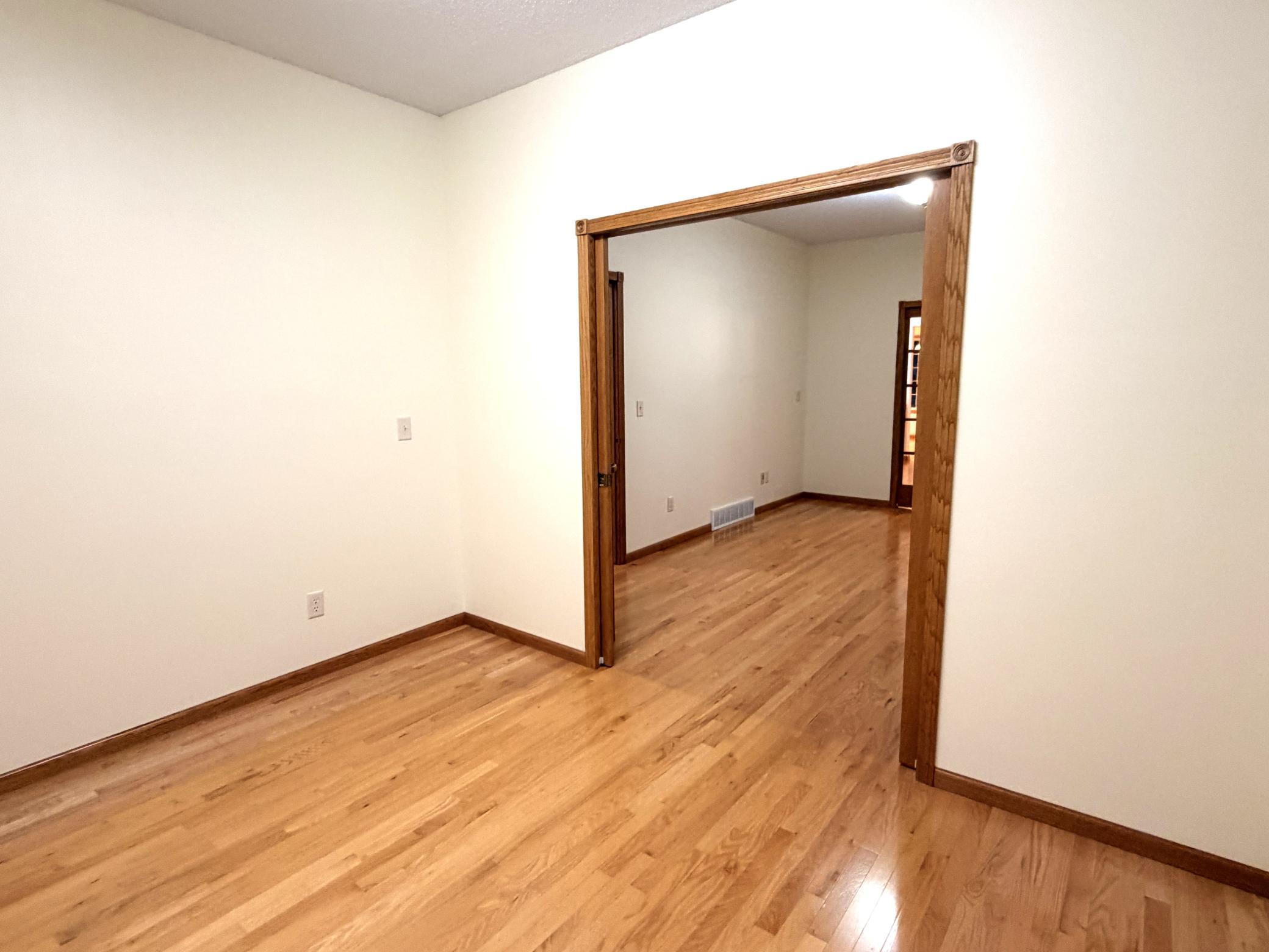 2006 single family home for sale at 386 Lake Avenue NE in Clearbrook, MN — 2 bed, 2 bath (photo 22 of 56)