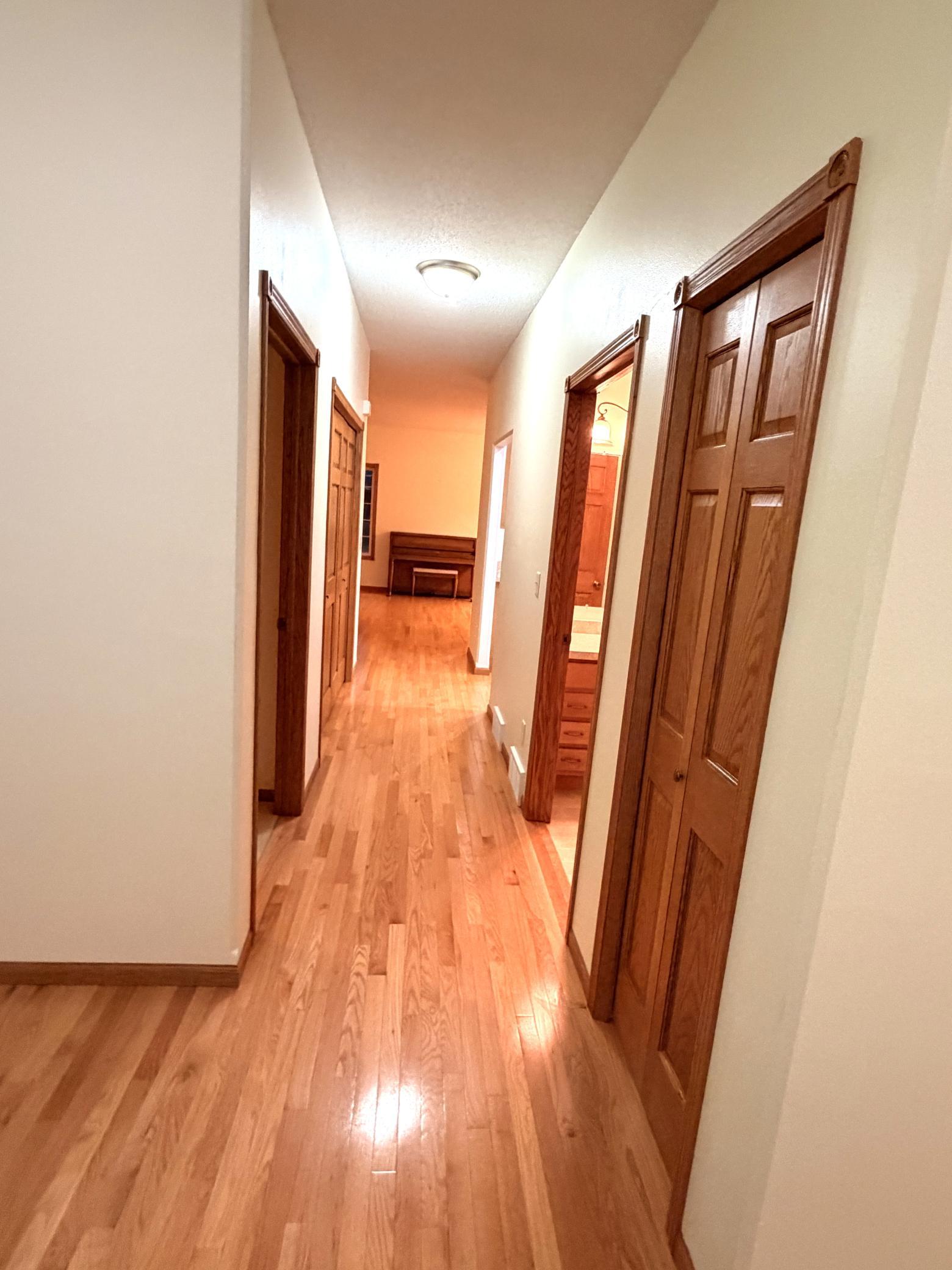 2006 single family home for sale at 386 Lake Avenue NE in Clearbrook, MN — 2 bed, 2 bath (photo 24 of 56)
