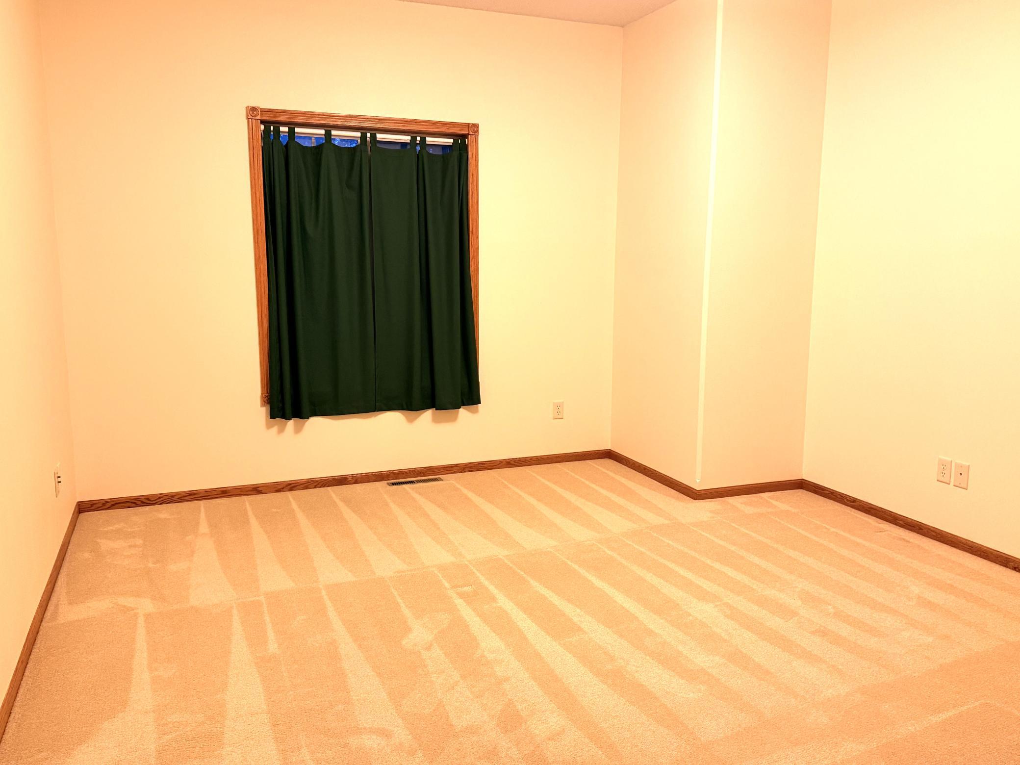 2006 single family home for sale at 386 Lake Avenue NE in Clearbrook, MN — 2 bed, 2 bath (photo 25 of 56)