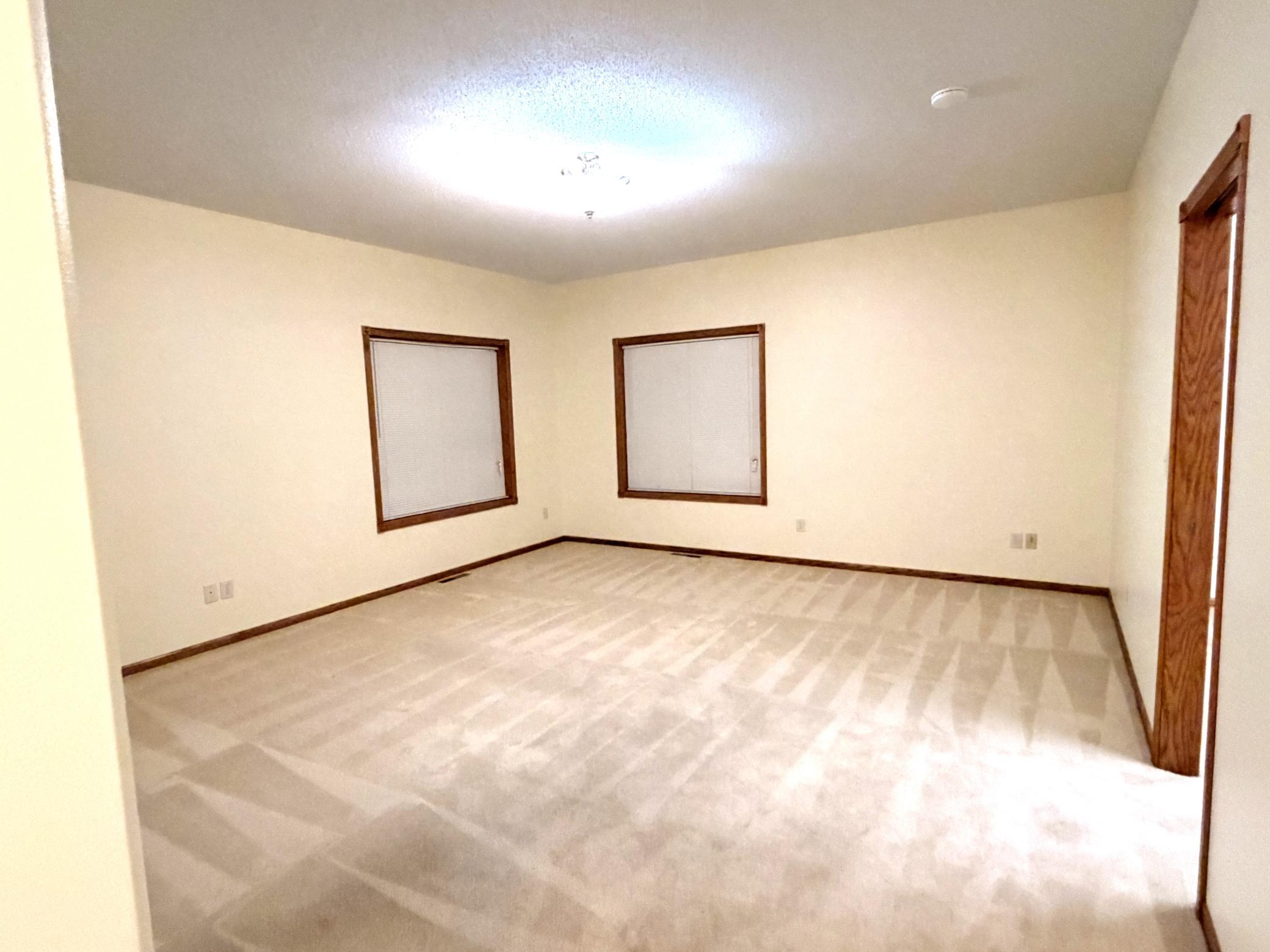 2006 single family home for sale at 386 Lake Avenue NE in Clearbrook, MN — 2 bed, 2 bath (photo 32 of 56)