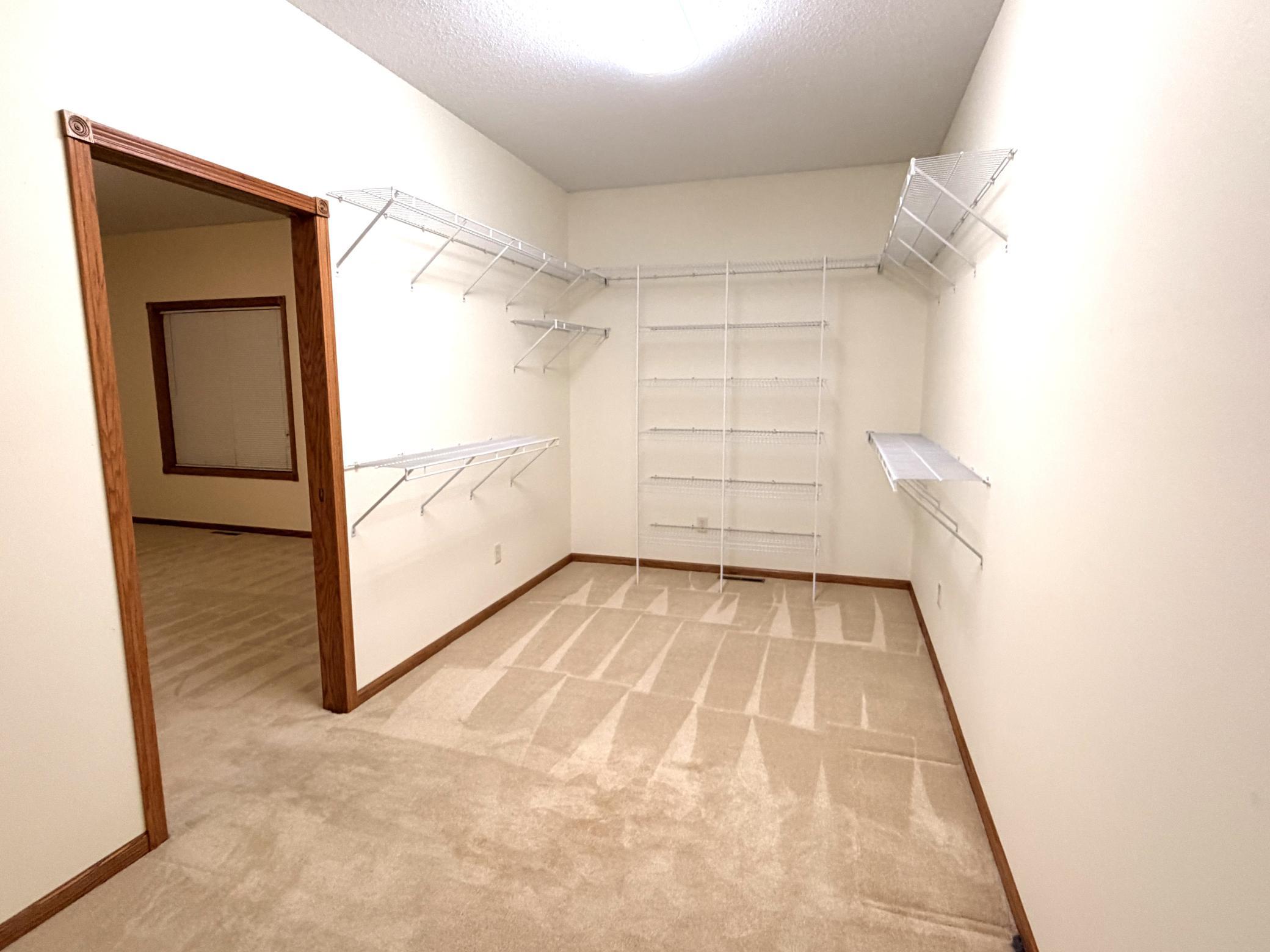 2006 single family home for sale at 386 Lake Avenue NE in Clearbrook, MN — 2 bed, 2 bath (photo 33 of 56)