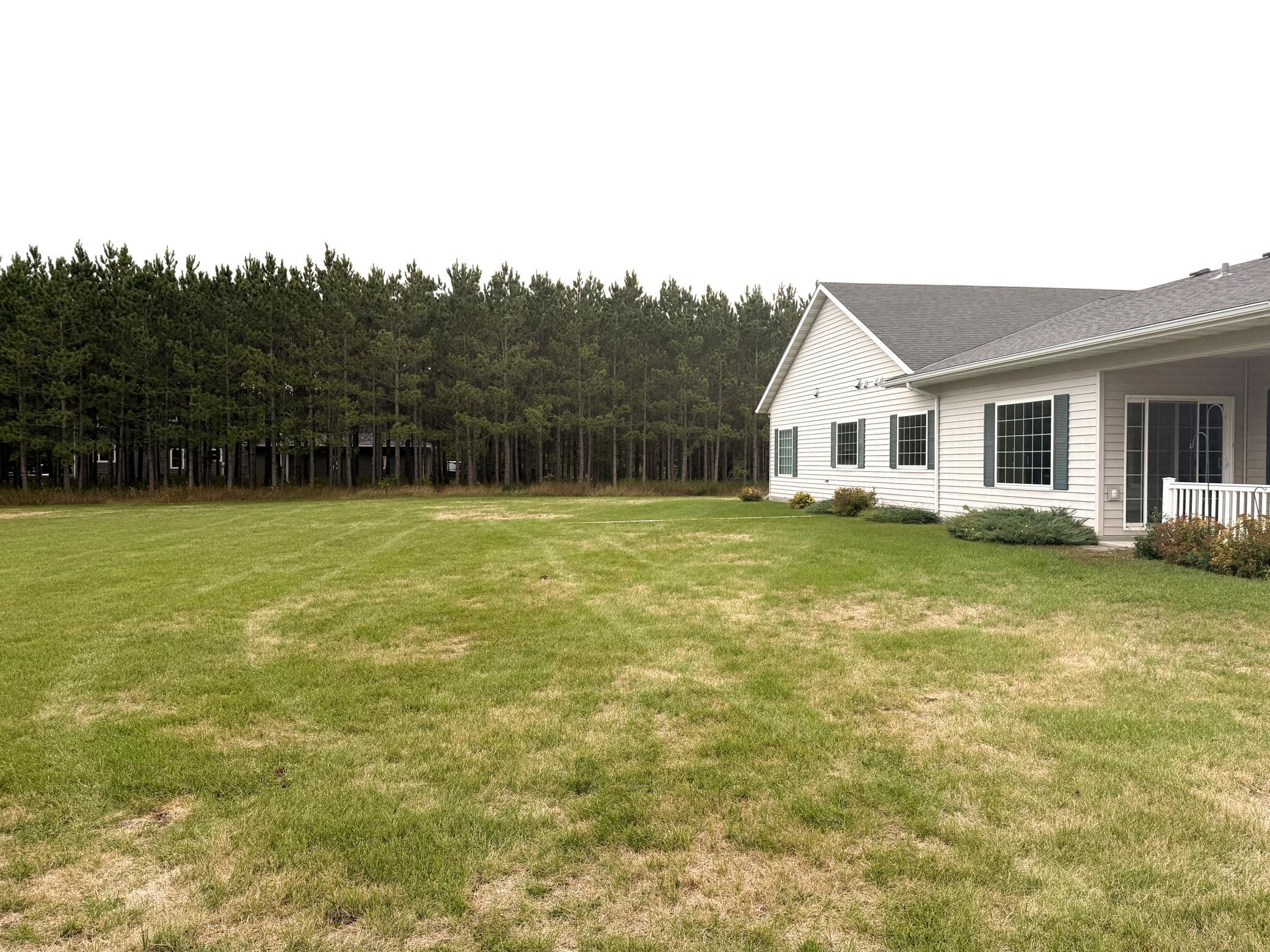 2006 single family home for sale at 386 Lake Avenue NE in Clearbrook, MN — 2 bed, 2 bath (photo 51 of 56)