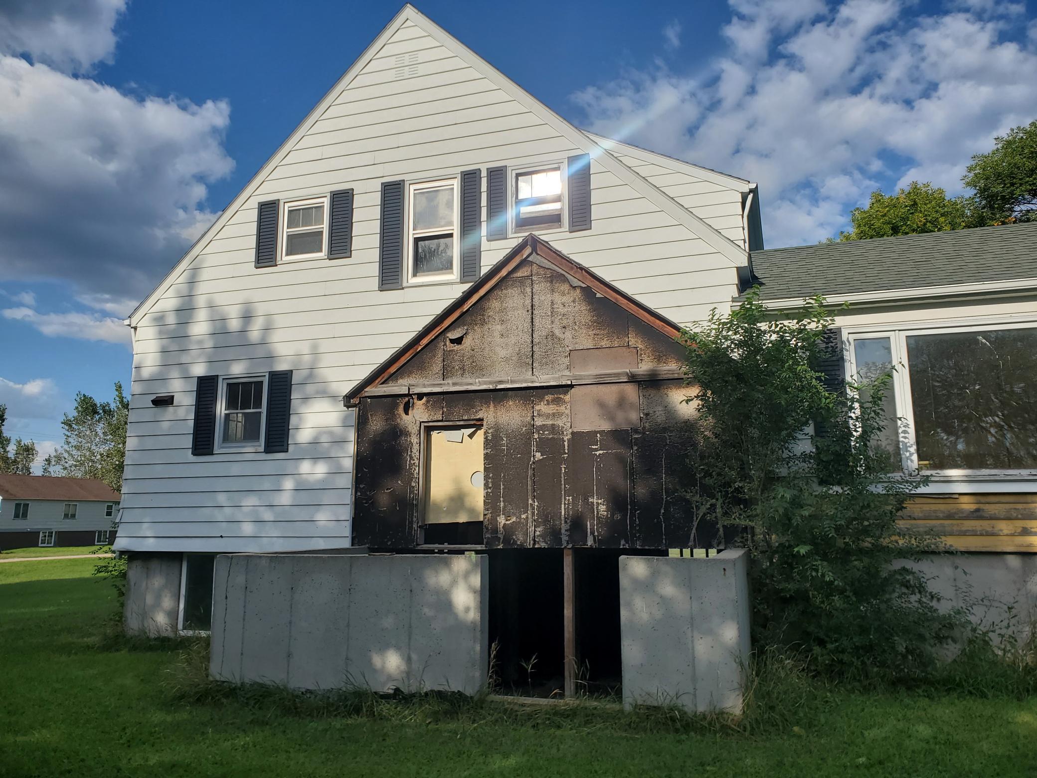 1920 single family home for sale at 3071 Stevens Street in Wheatland, ND — 3 bed, 2 bath (photo 17 of 25)