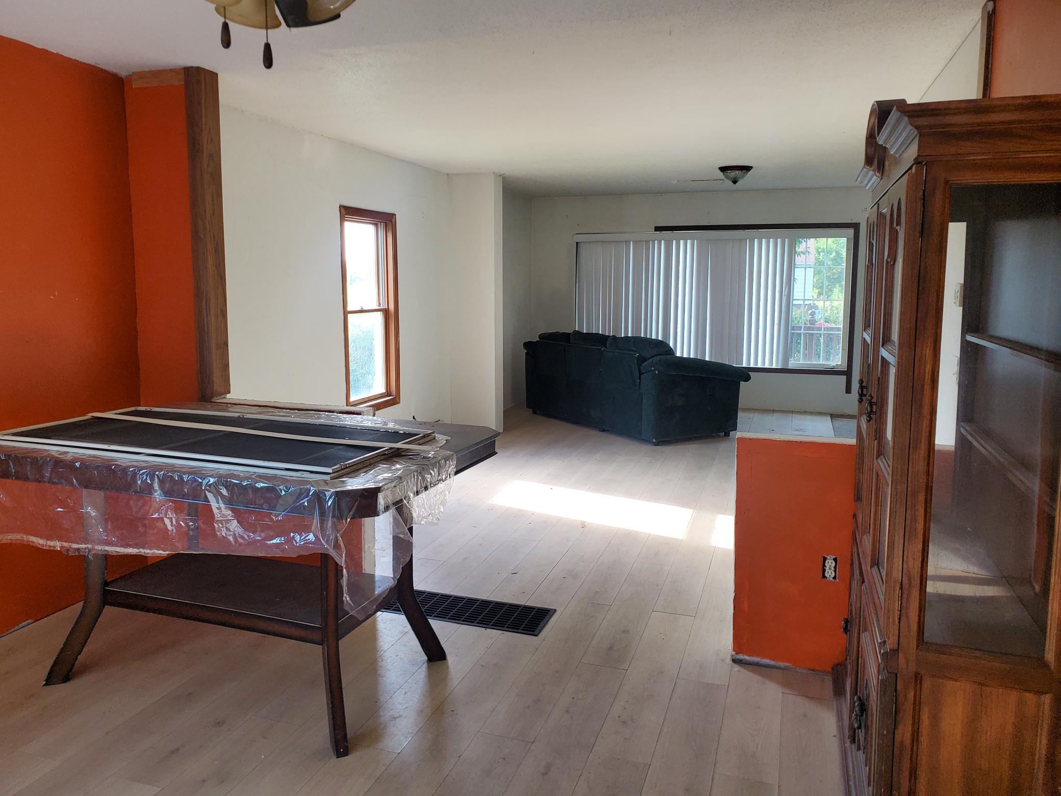 1920 single family home for sale at 3071 Stevens Street in Wheatland, ND — 3 bed, 2 bath (photo 6 of 25)