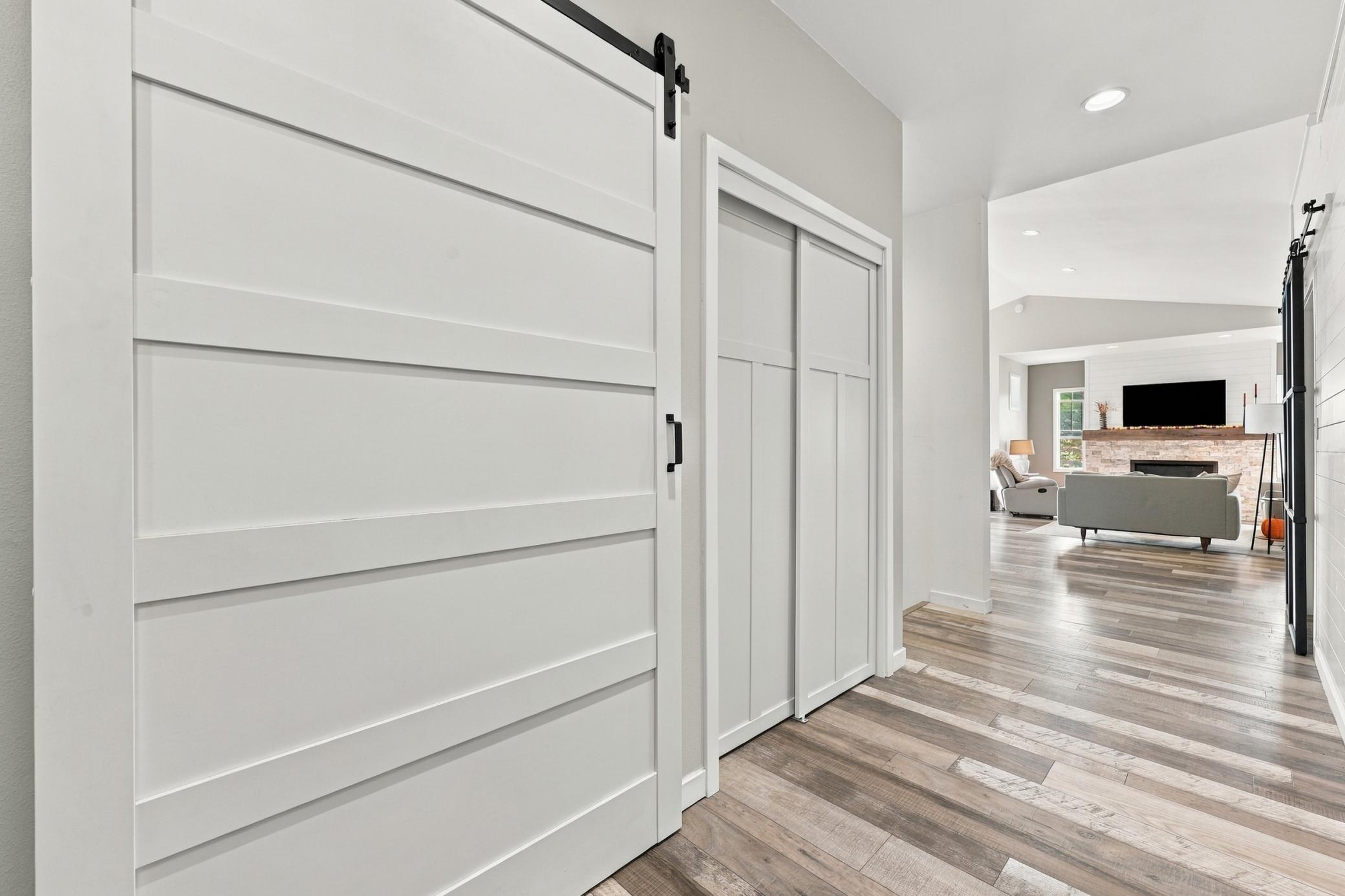 2021 single family home for sale at 140 Annies Way in Mapleton, ND — 5 bed, 3 bath (photo 27 of 57)