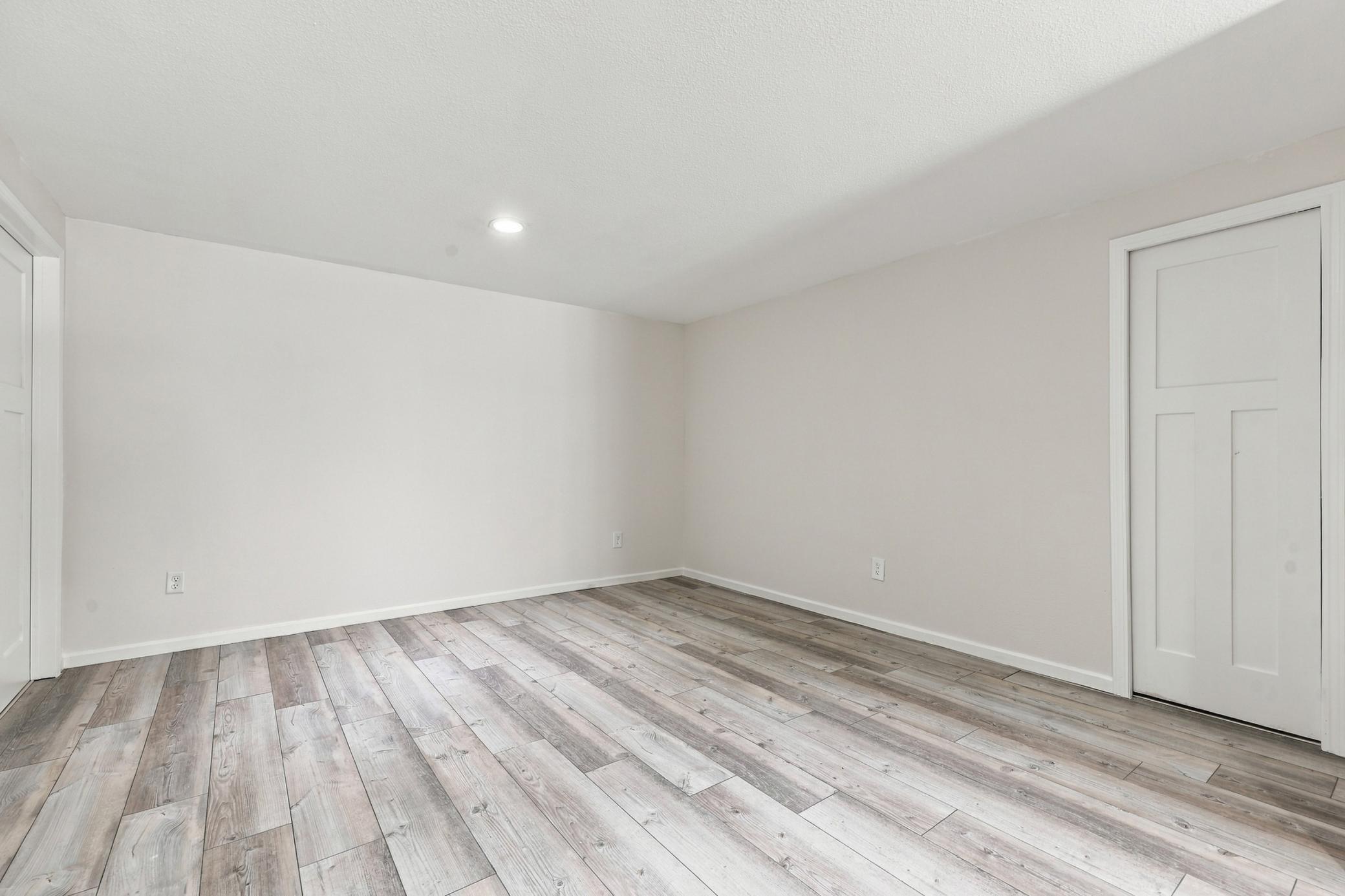 2021 single family home for sale at 140 Annies Way in Mapleton, ND — 5 bed, 3 bath (photo 35 of 57)