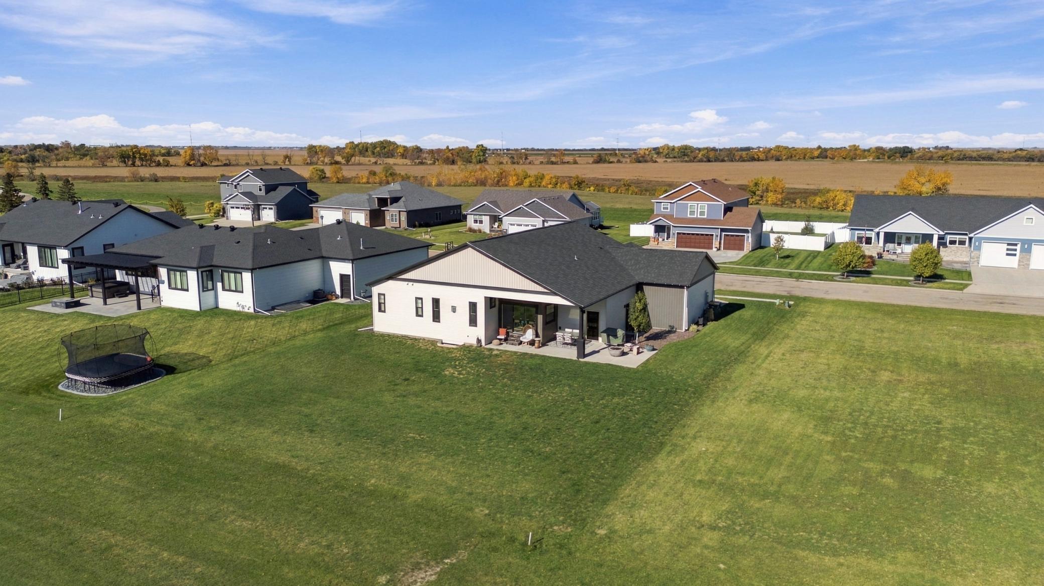 2021 single family home for sale at 140 Annies Way in Mapleton, ND — 5 bed, 3 bath (photo 43 of 57)