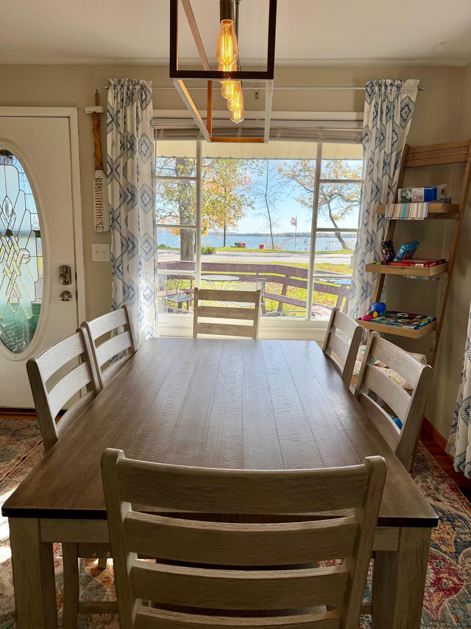 1957 single family home for sale at 926 W Lake Drive in Detroit Lakes, MN — 3 bed, 1 bath (photo 6 of 23)