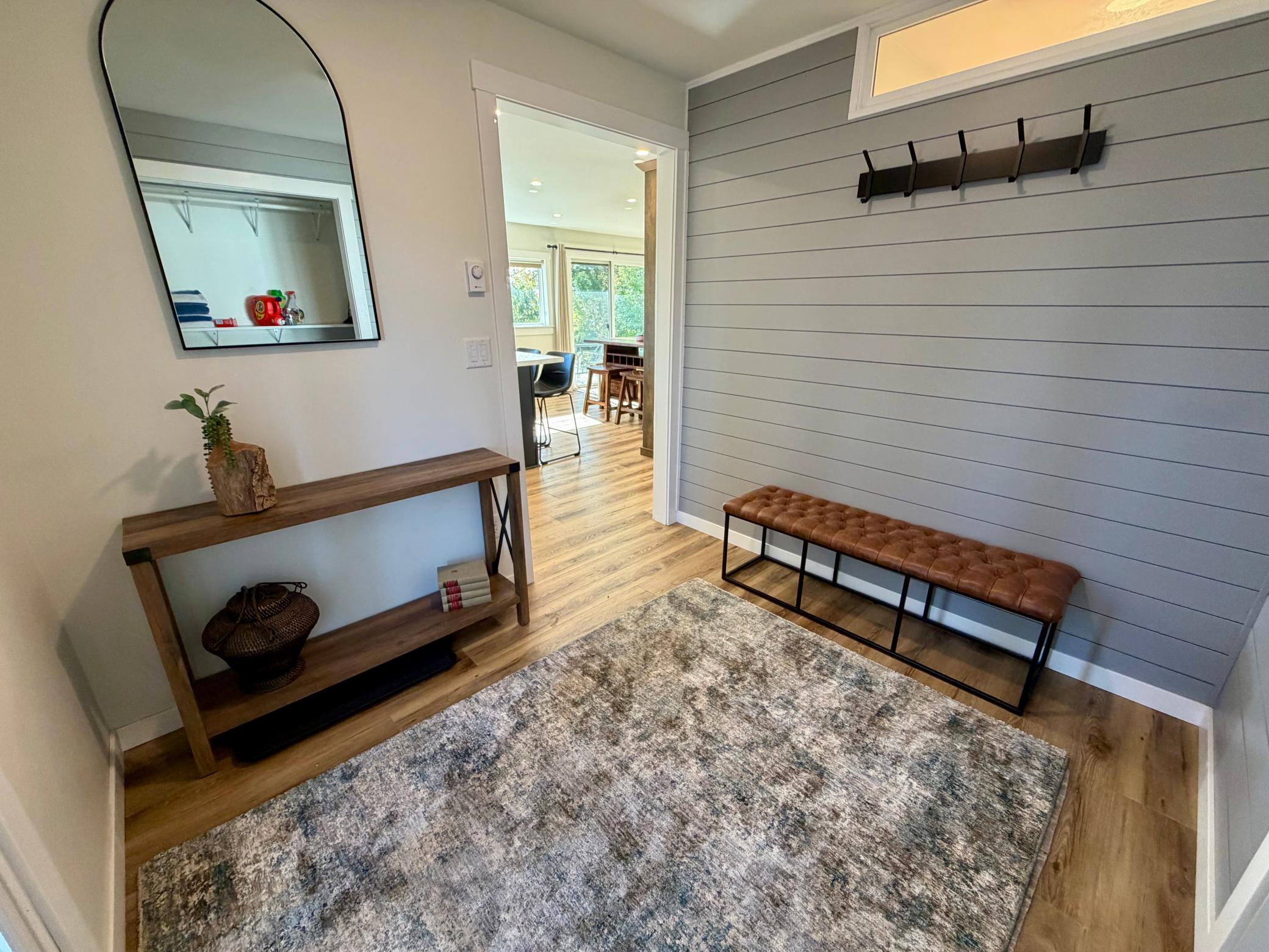 1930 single family home for sale at 918 W Lake Drive in Detroit Lakes, MN — 4 bed, 3 bath (photo 3 of 44)