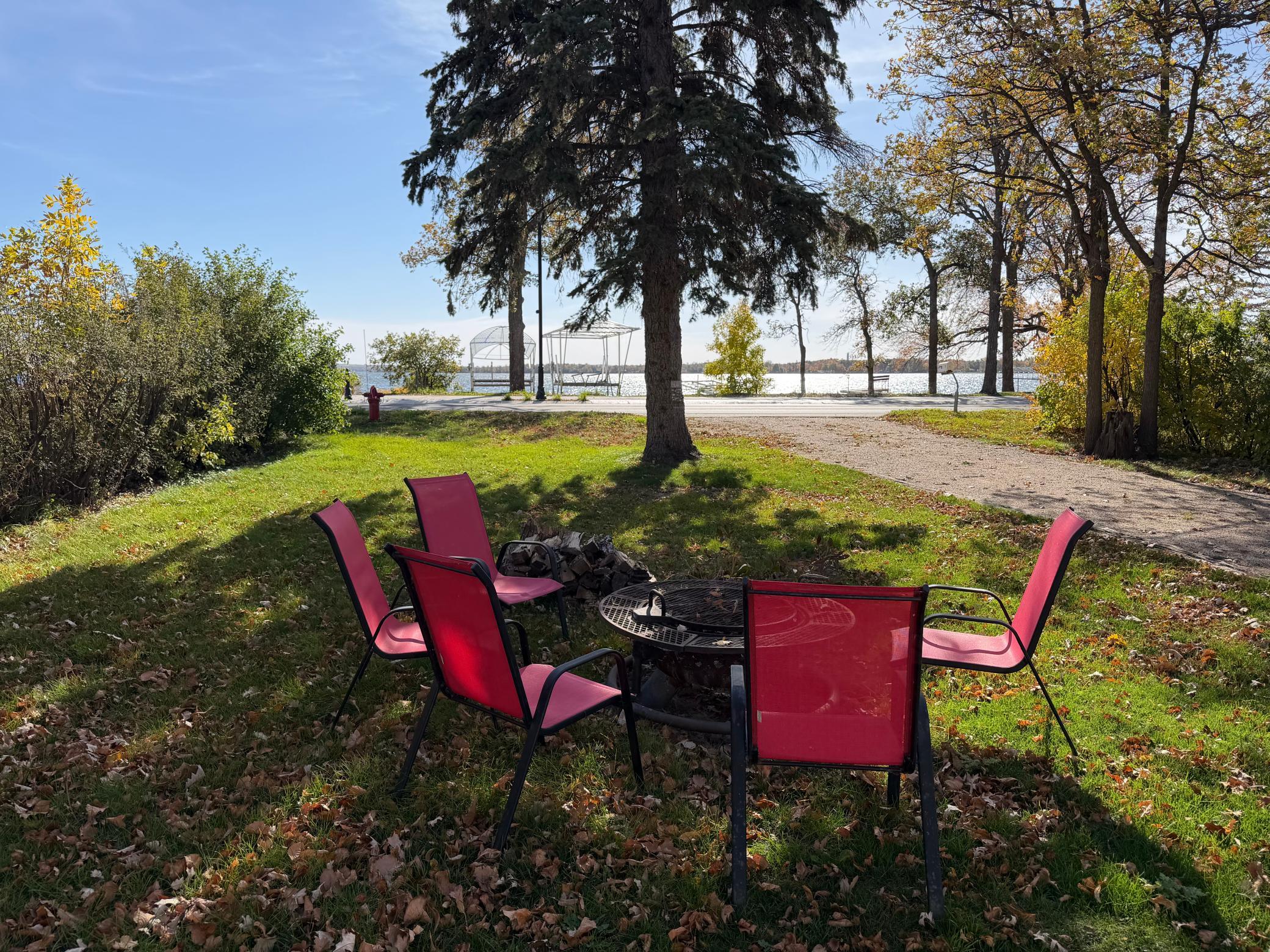 1930 single family home for sale at 918 W Lake Drive in Detroit Lakes, MN — 4 bed, 3 bath (photo 42 of 44)