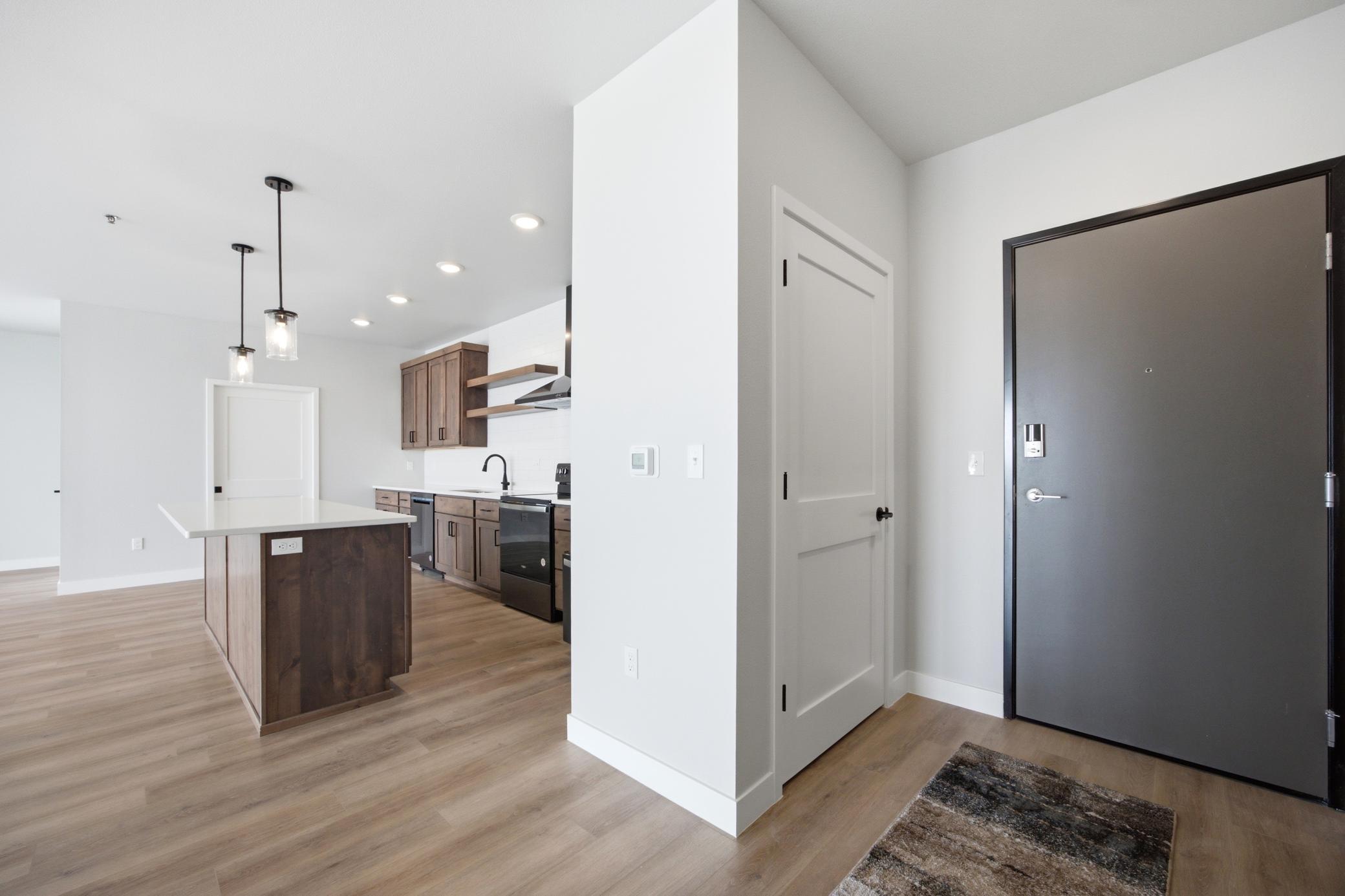 2024 condo for sale at 4470 24th Avenue S, Unit 603 in Fargo, ND — 2 bed, 2 bath (photo 2 of 22)