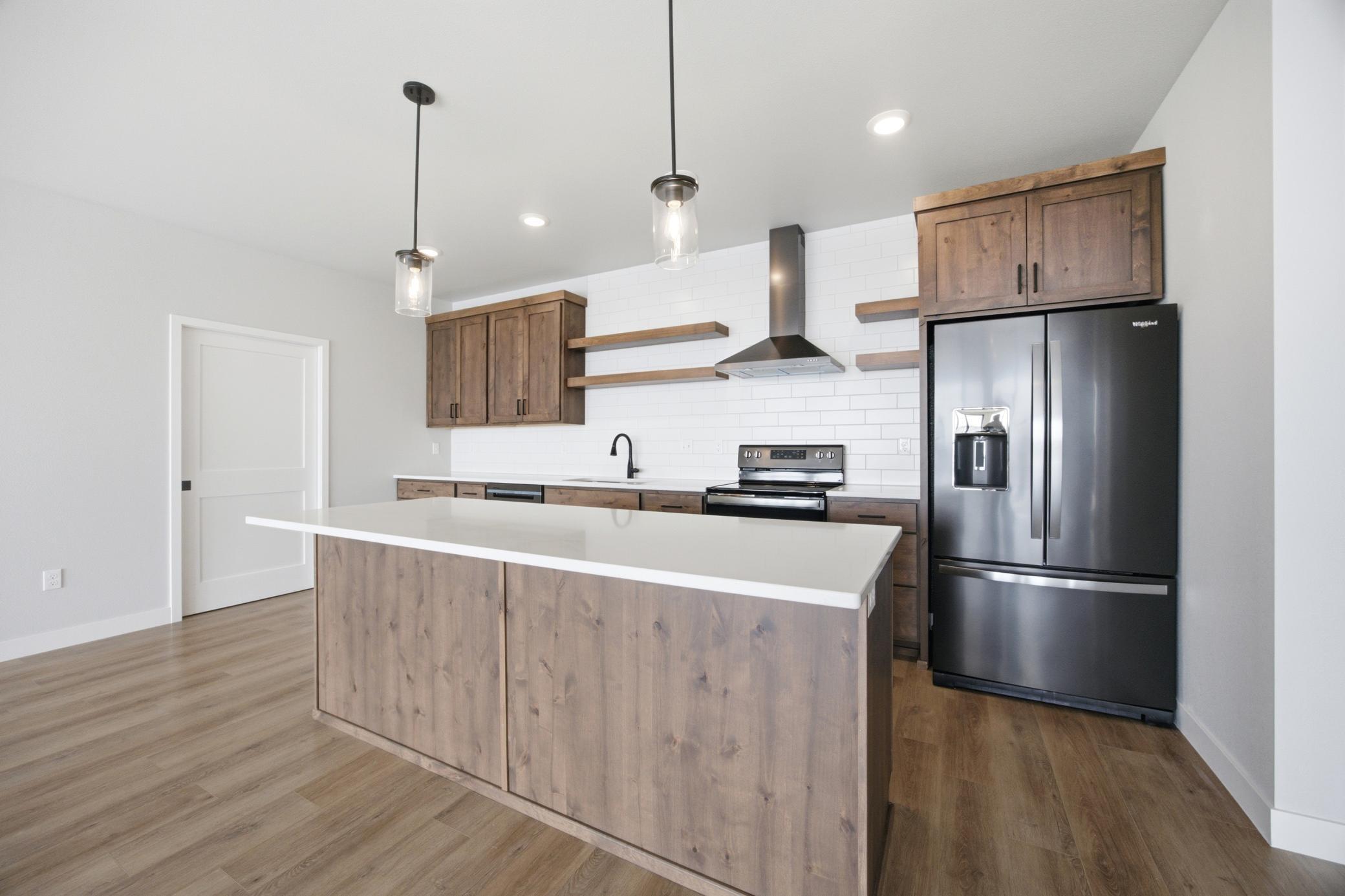 2024 condo for sale at 4470 24th Avenue S, Unit 603 in Fargo, ND — 2 bed, 2 bath (photo 3 of 22)