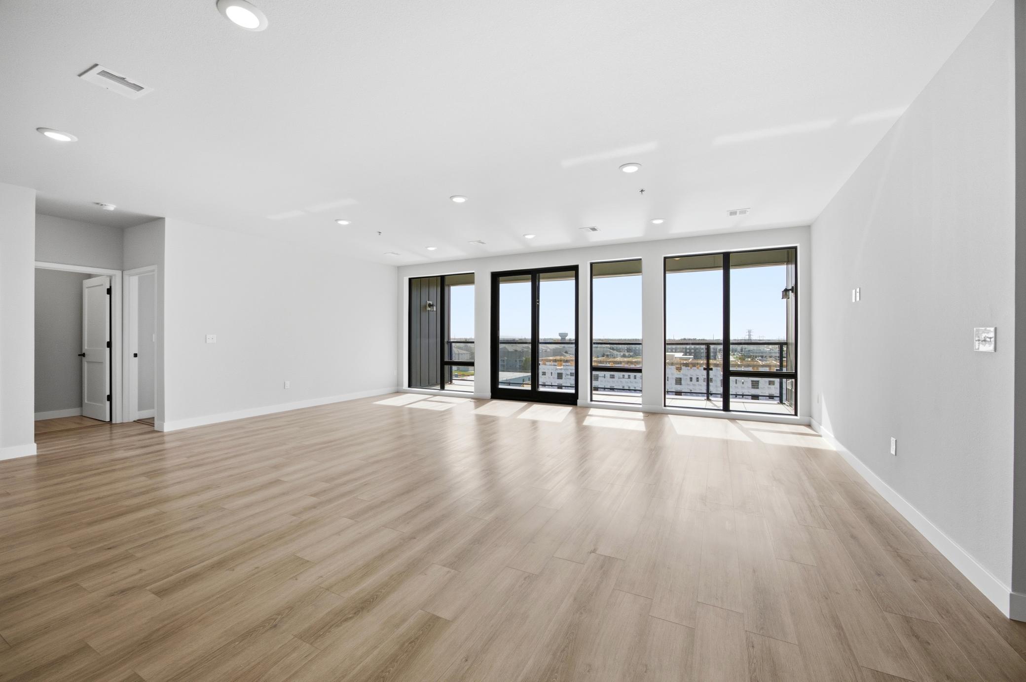 2024 condo for sale at 4470 24th Avenue S, Unit 603 in Fargo, ND — 2 bed, 2 bath (photo 8 of 22)