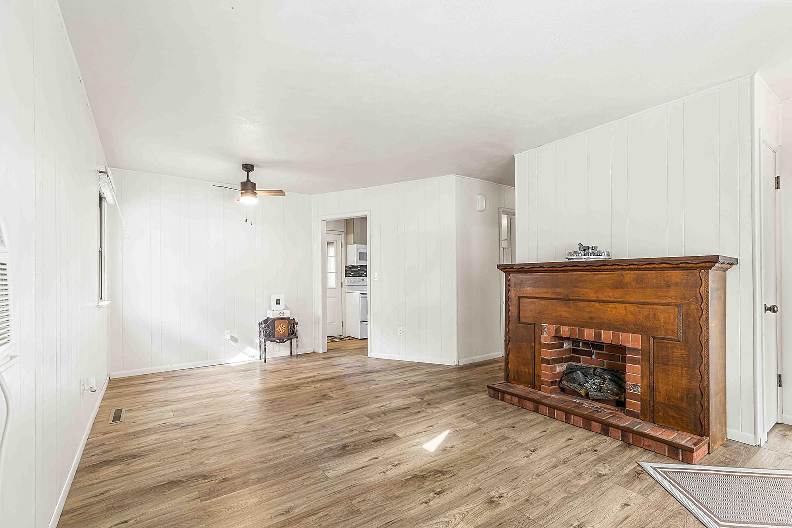 1957 single family home for sale at 902 N 26th Street N in Fargo, ND — 3 bed, 2 bath (photo 12 of 43)