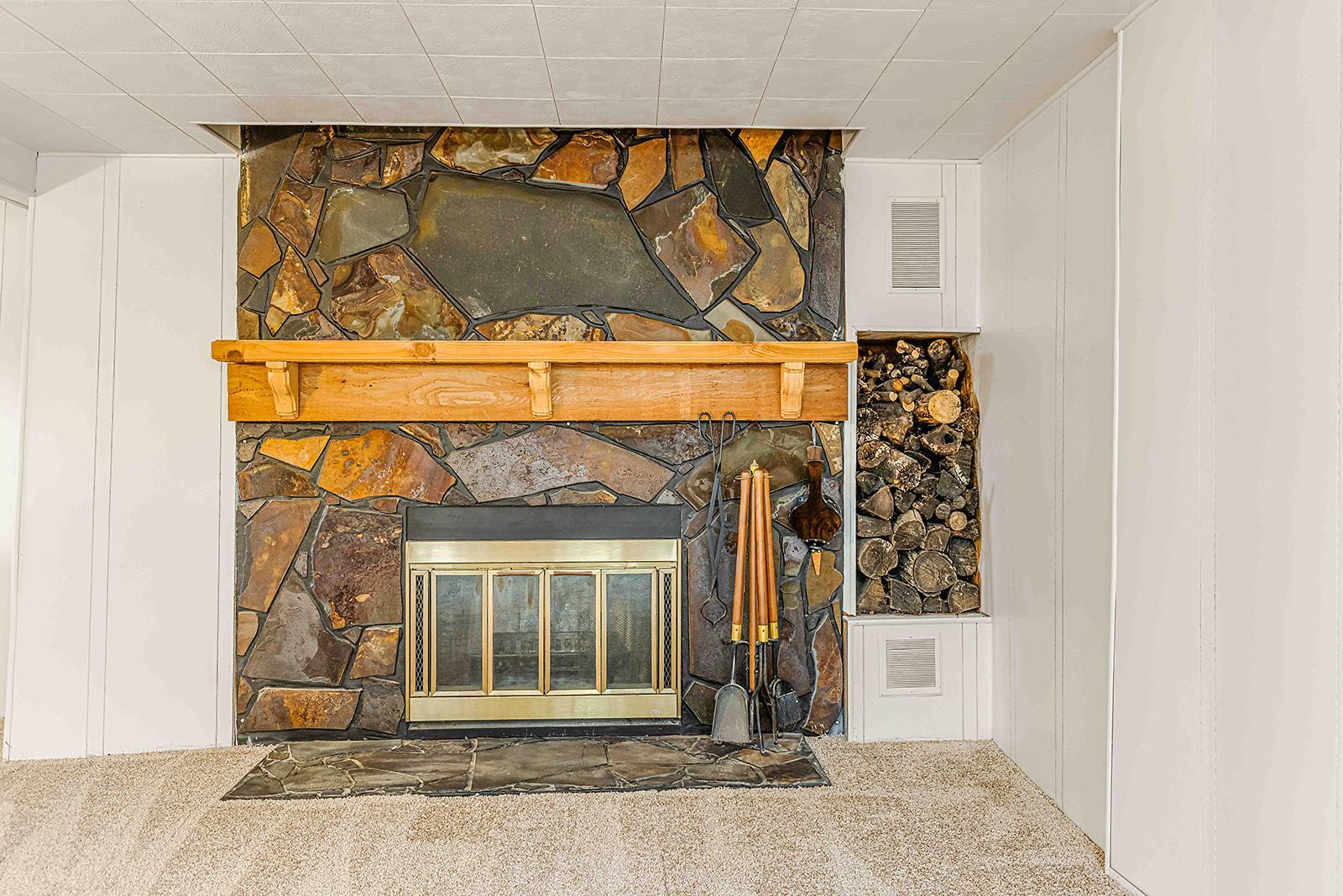 1957 single family home for sale at 902 N 26th Street N in Fargo, ND — 3 bed, 2 bath (photo 23 of 43)