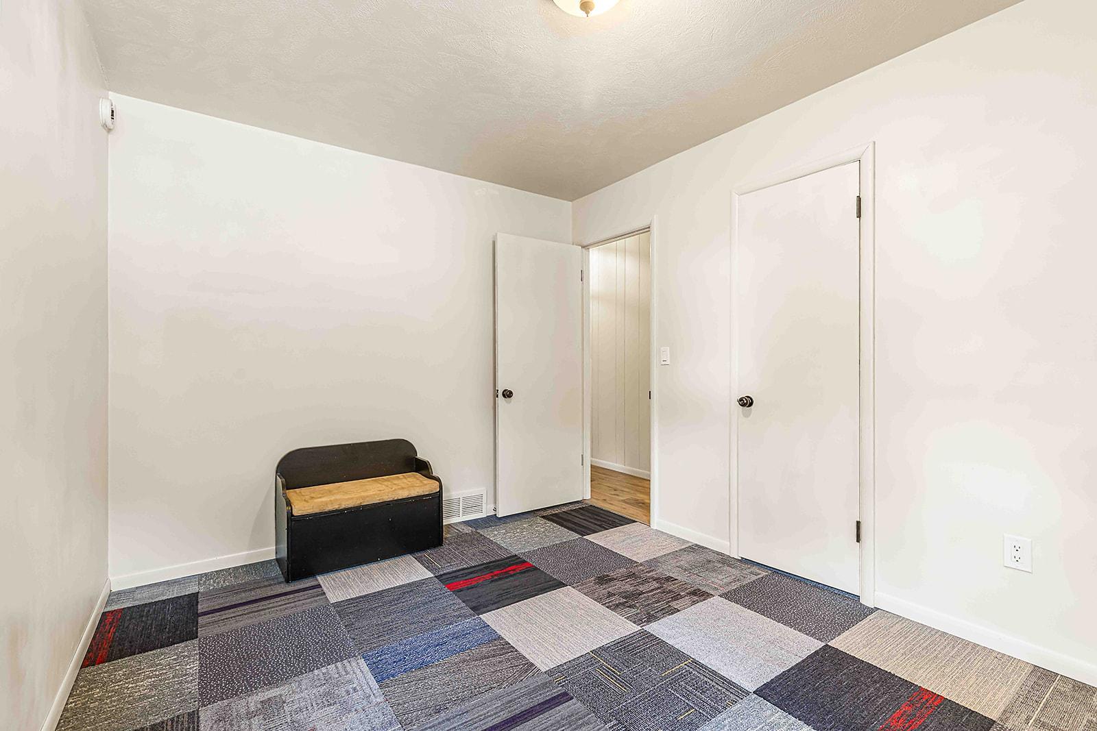1957 single family home for sale at 902 N 26th Street N in Fargo, ND — 3 bed, 2 bath (photo 34 of 43)