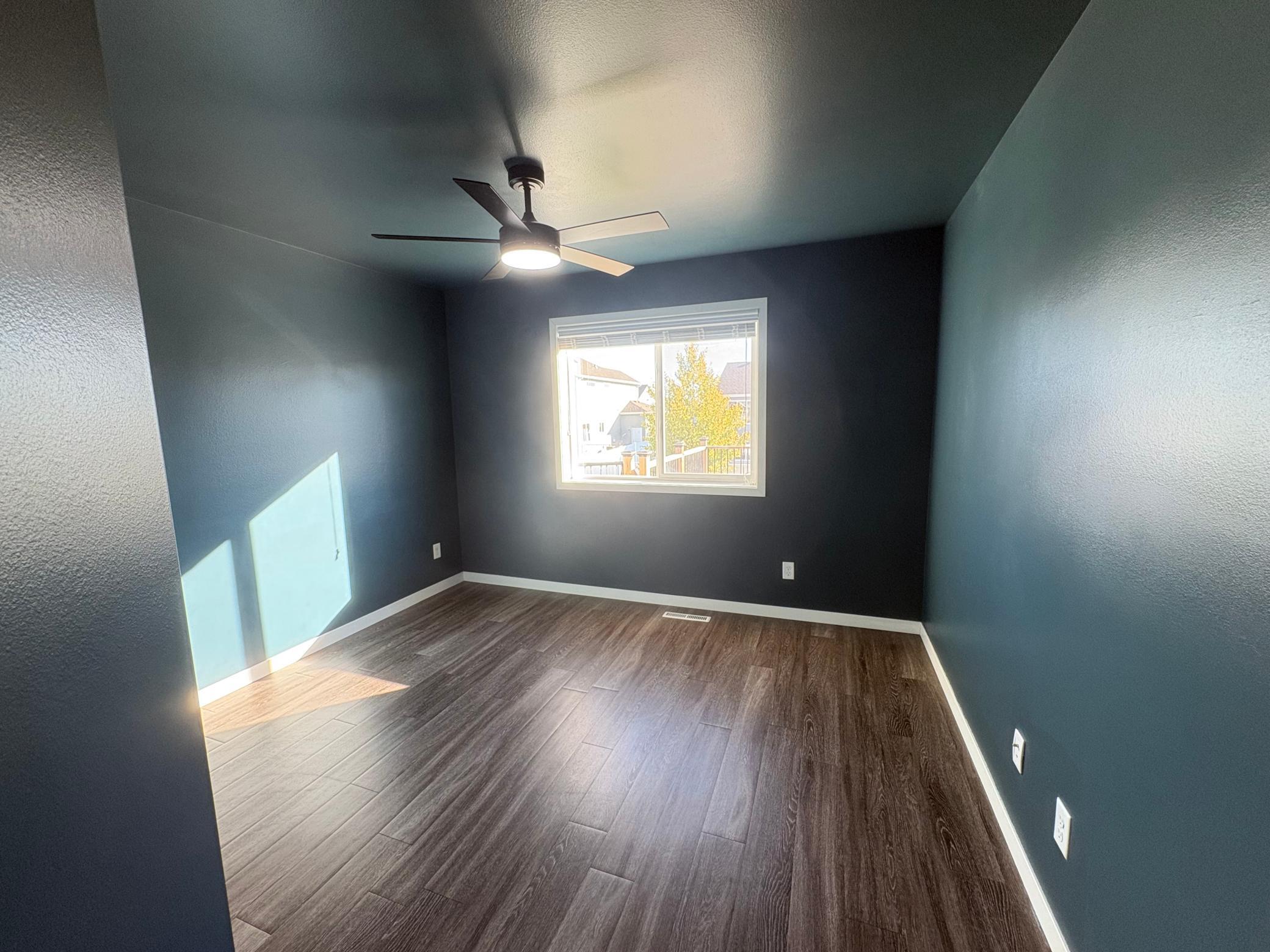 2016 single family home for sale at 6059 AUTUMN Drive S in Fargo, ND — 4 bed, 3 bath (photo 11 of 49)