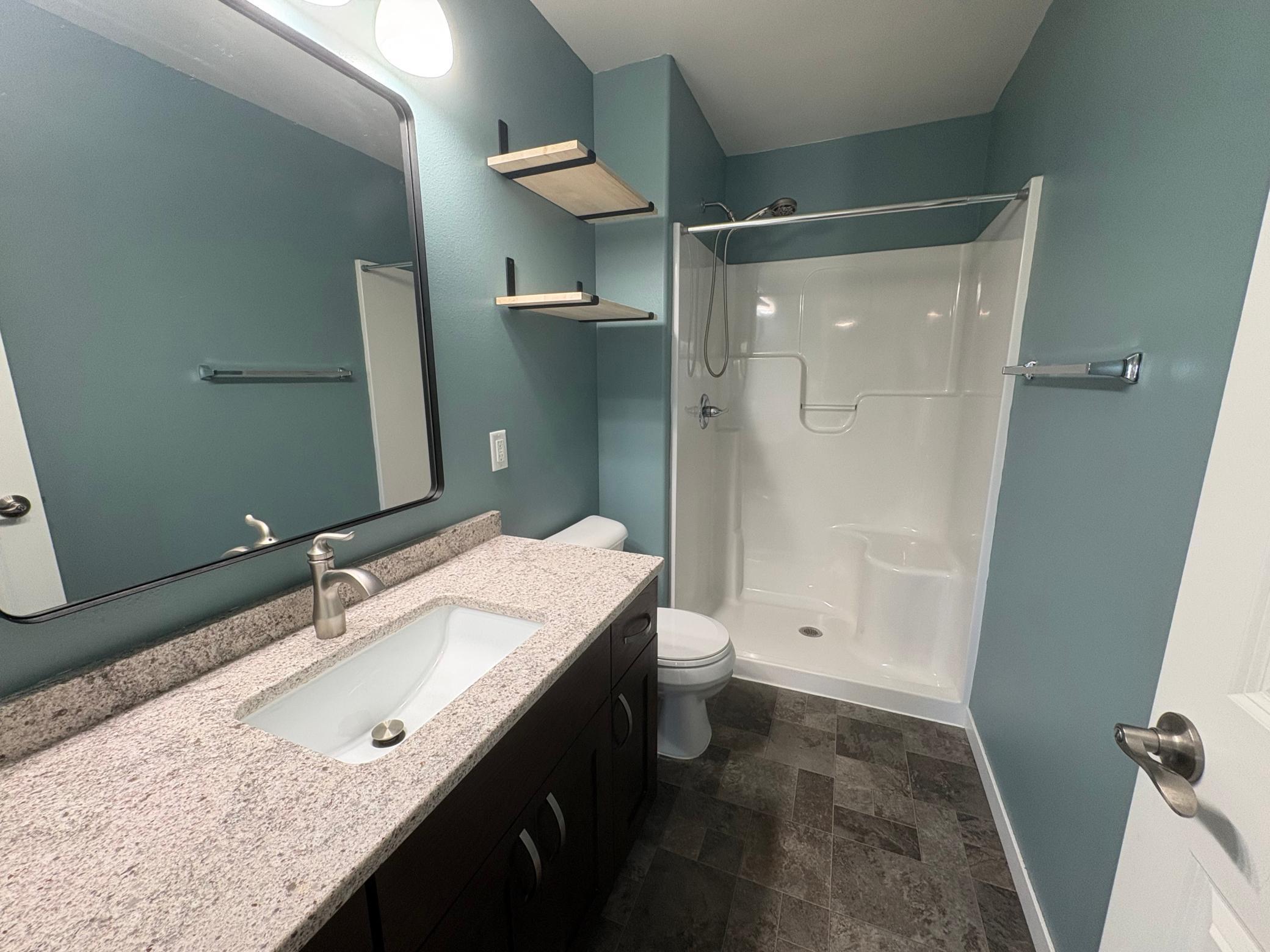 2016 single family home for sale at 6059 AUTUMN Drive S in Fargo, ND — 4 bed, 3 bath (photo 17 of 49)