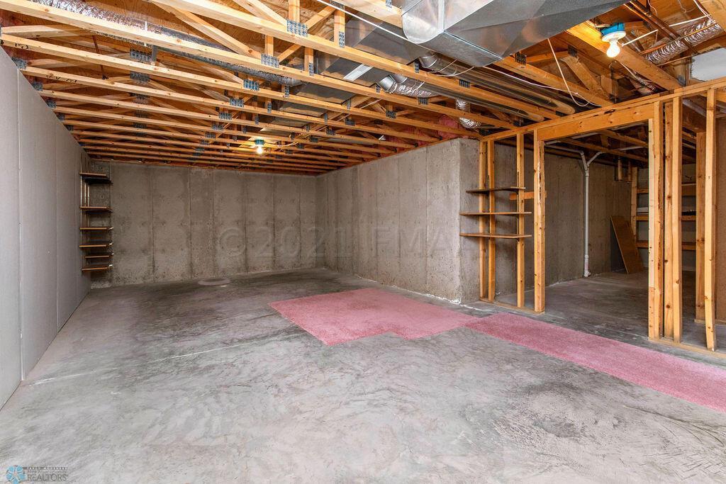 1995 townhouse for sale at 3626 5th Street S in Moorhead, MN — 3 bed, 3 bath (photo 28 of 31)