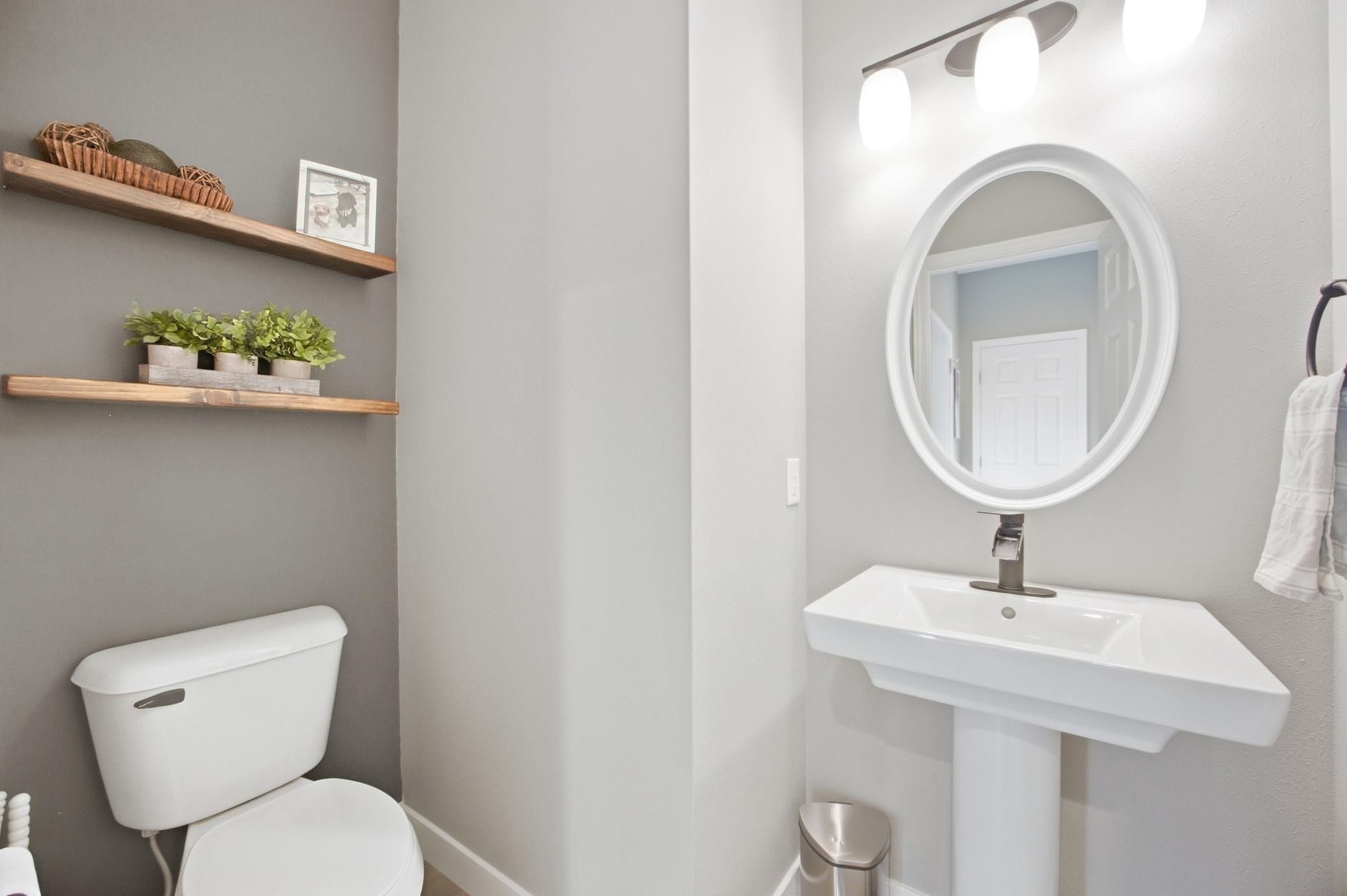 2015 single family home for sale at 6024 60th Avenue S in Fargo, ND — 3 bed, 3 bath (photo 14 of 47)