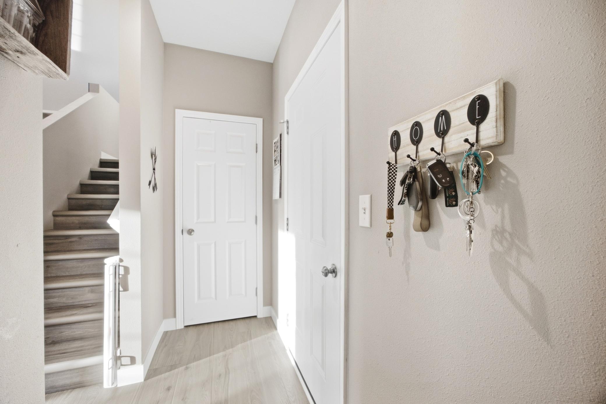 2015 single family home for sale at 6024 60th Avenue S in Fargo, ND — 3 bed, 3 bath (photo 15 of 47)
